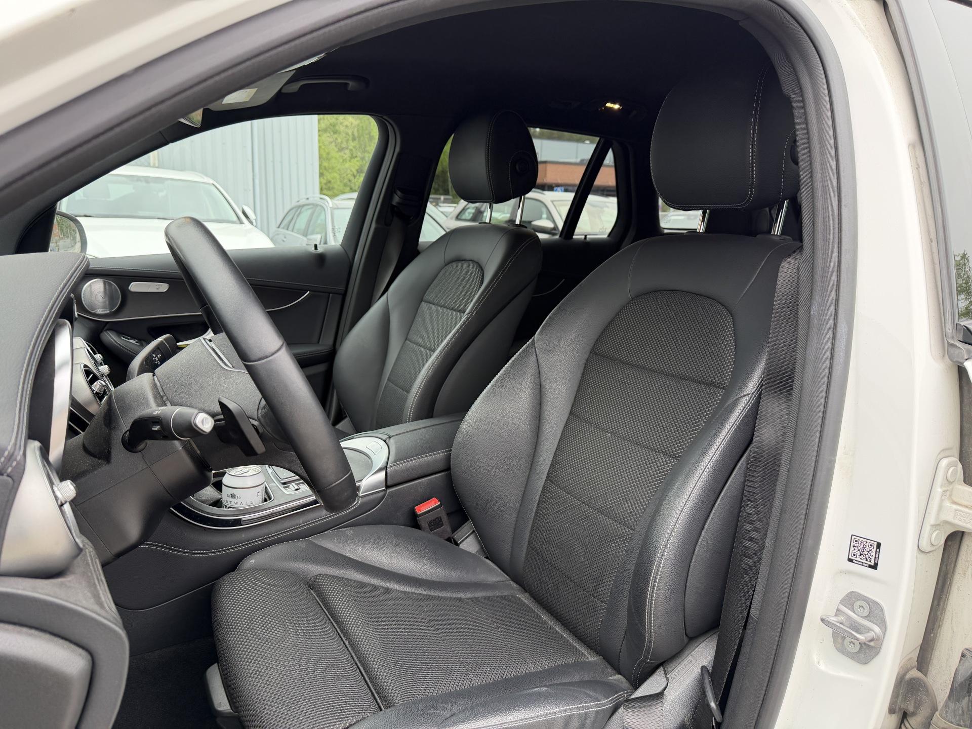 MERCEDES-BENZ GLC 2020