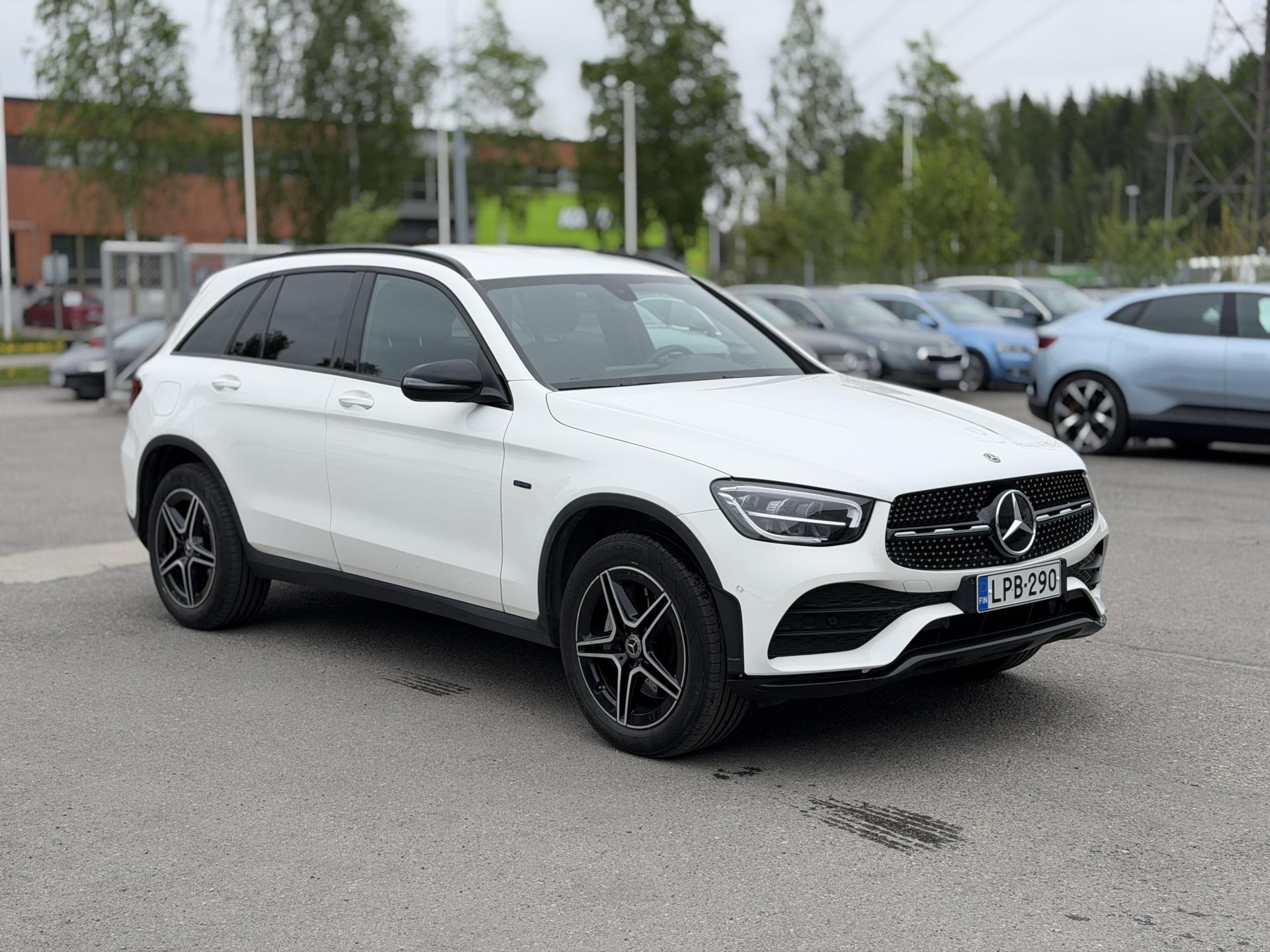 MERCEDES-BENZ GLC 2020