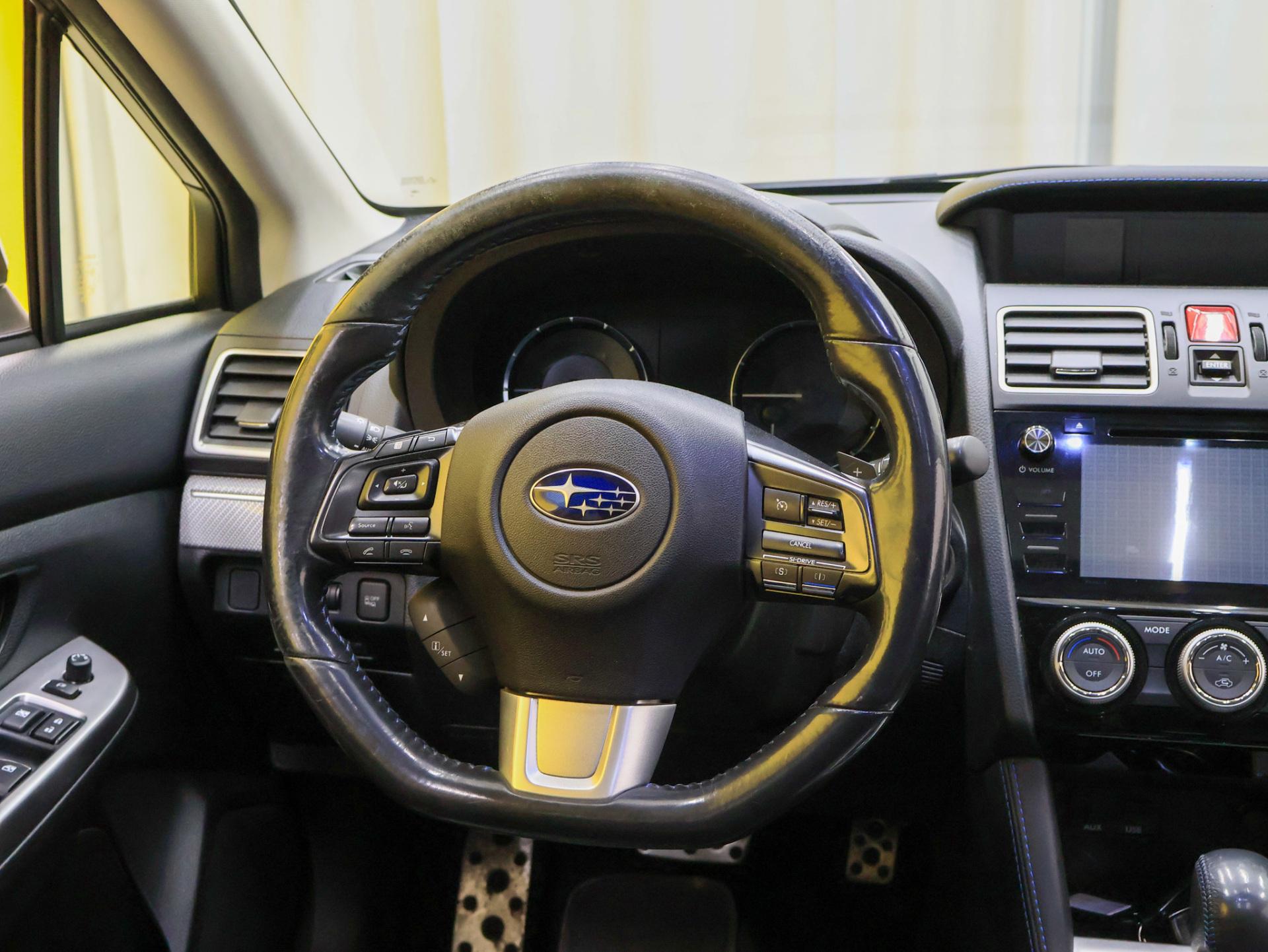SUBARU Levorg 2015
