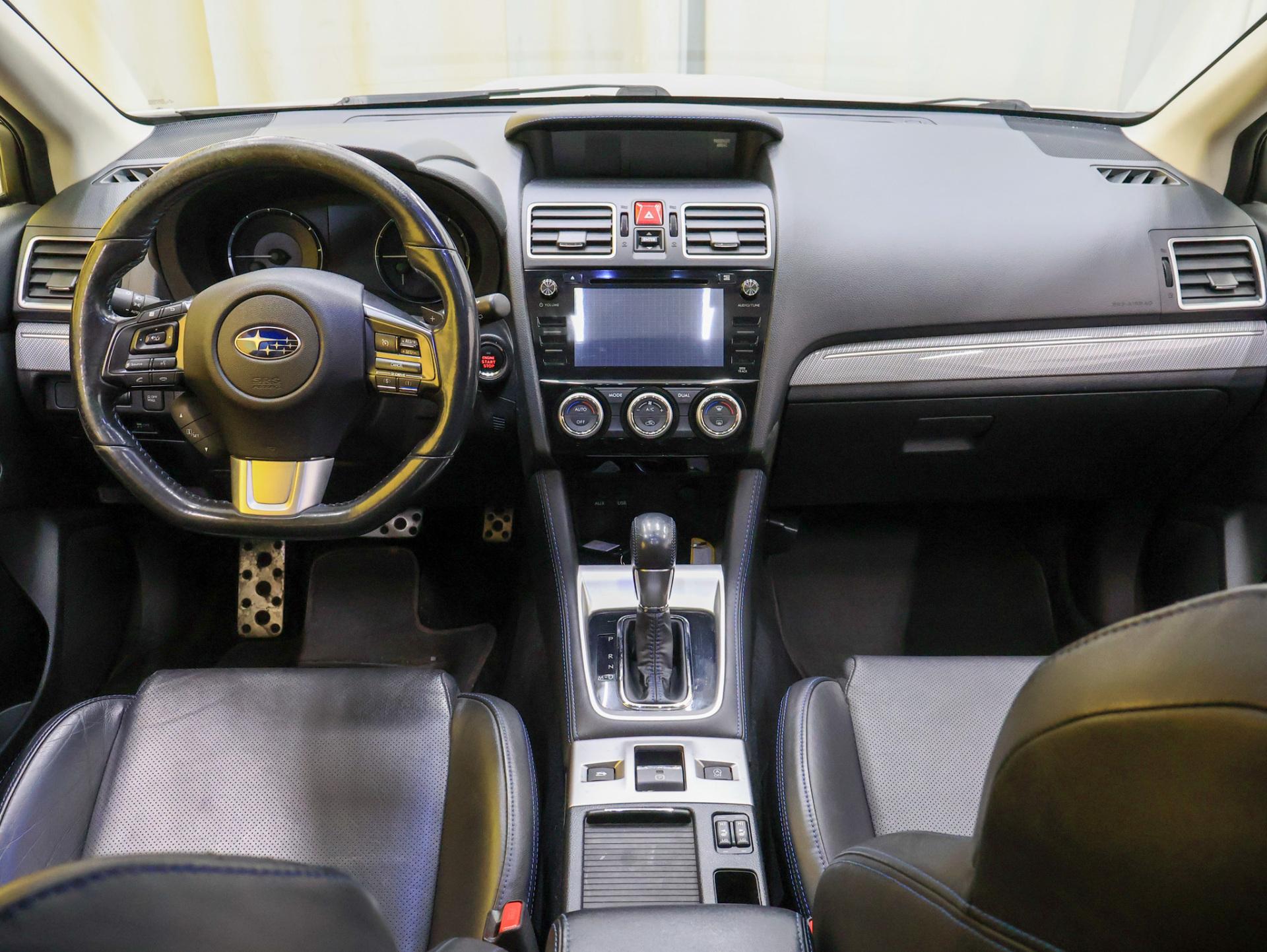SUBARU Levorg 2015