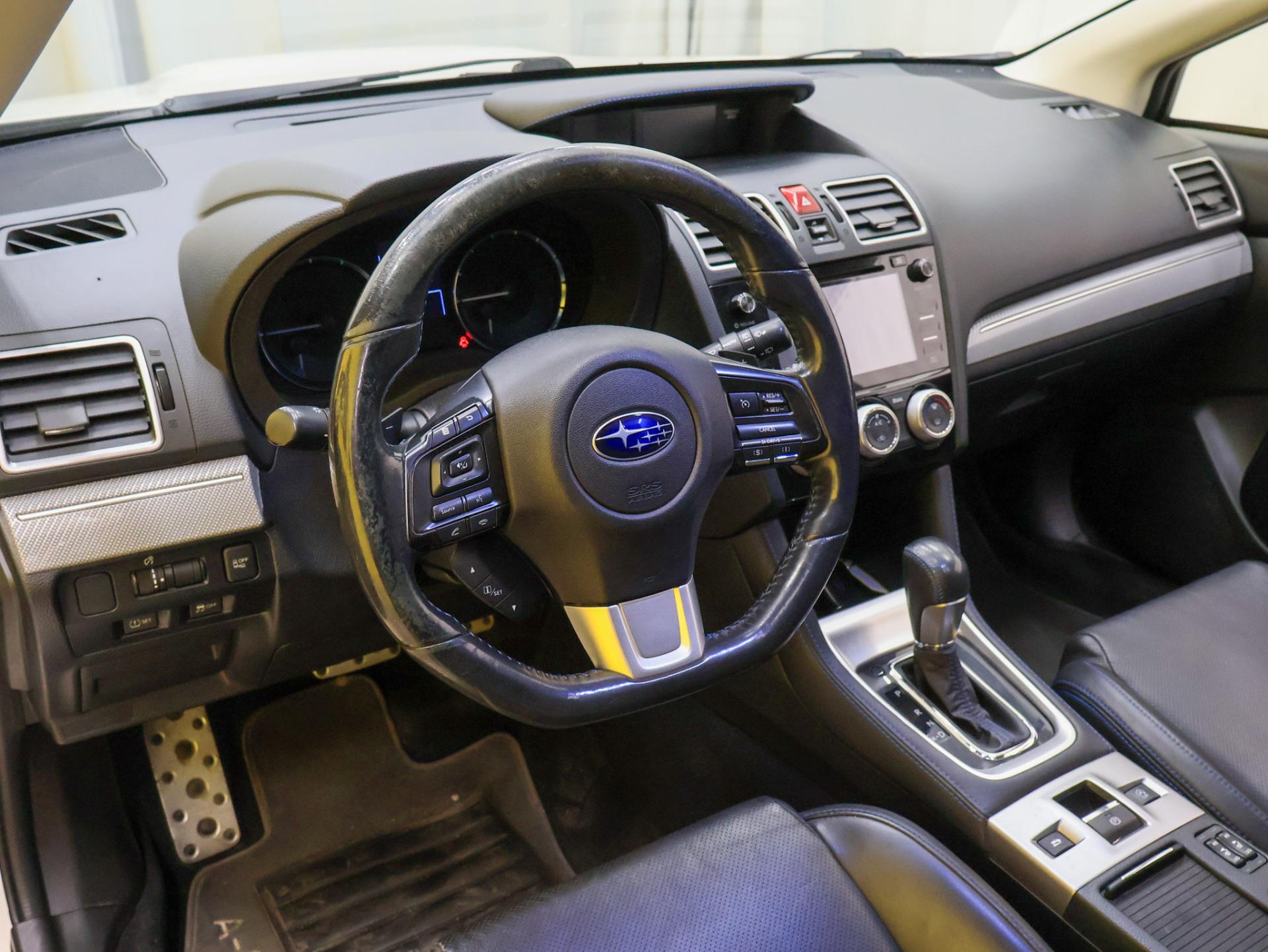 SUBARU Levorg 2015