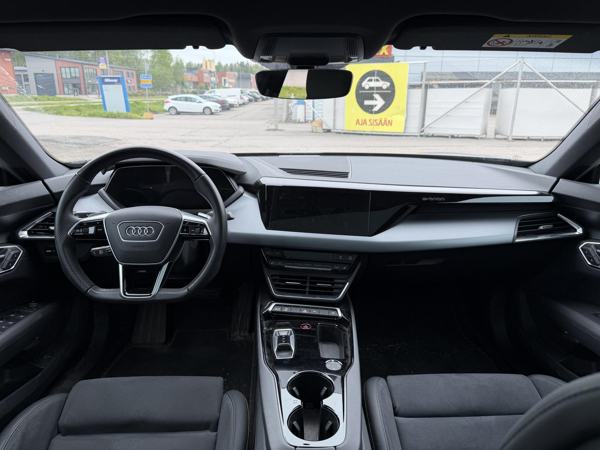 AUDI e-tron GT 2023