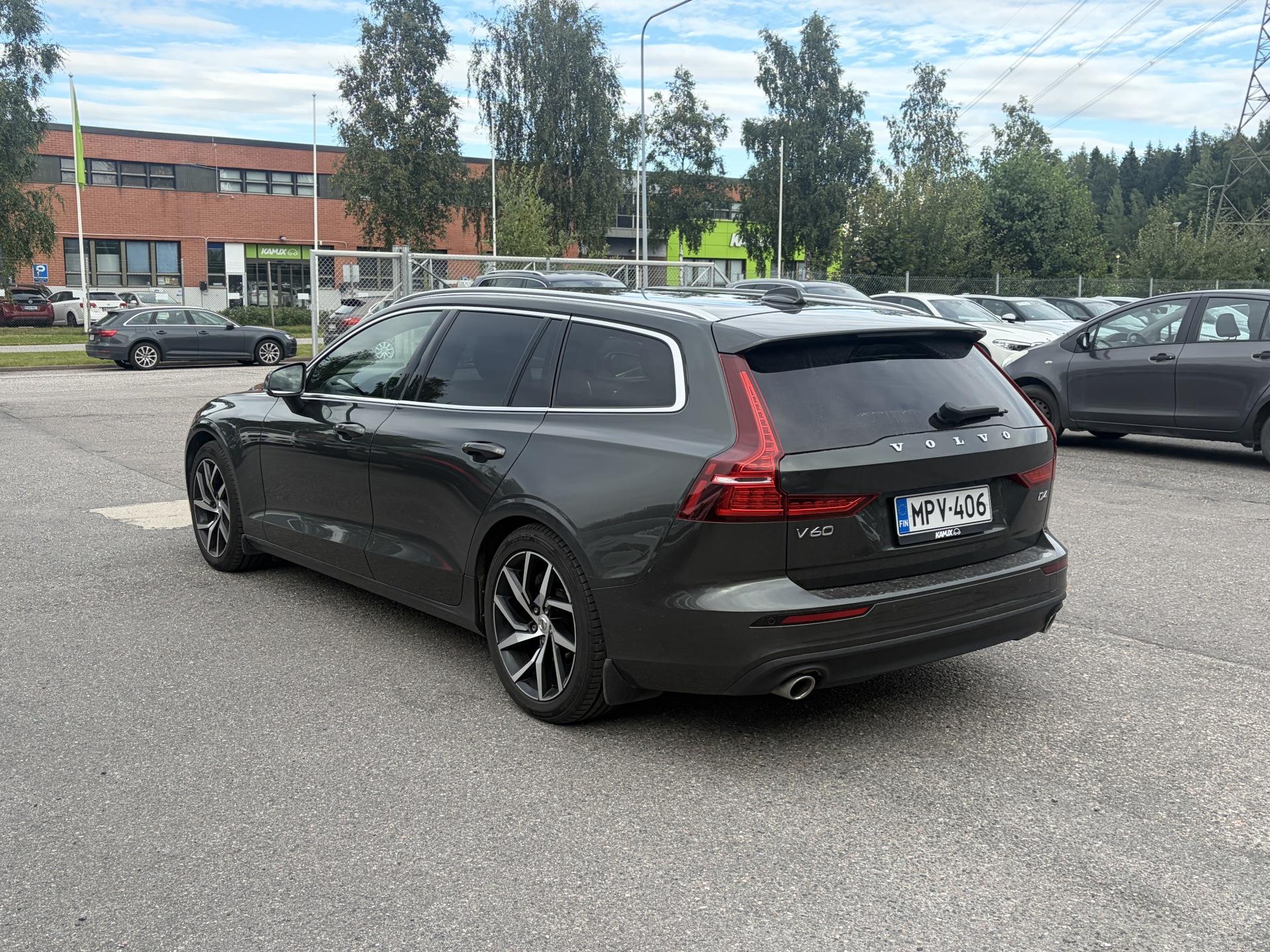 VOLVO V60 2019