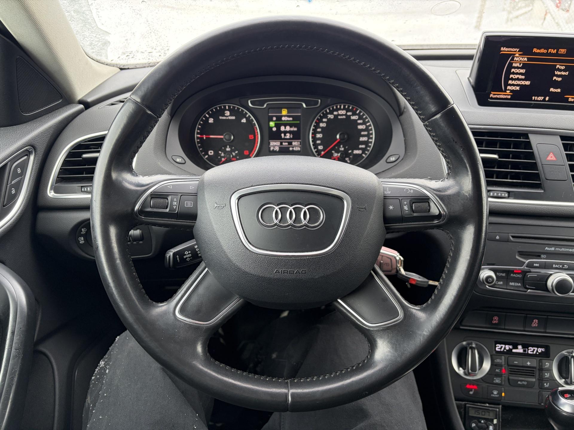 AUDI Q3 2012