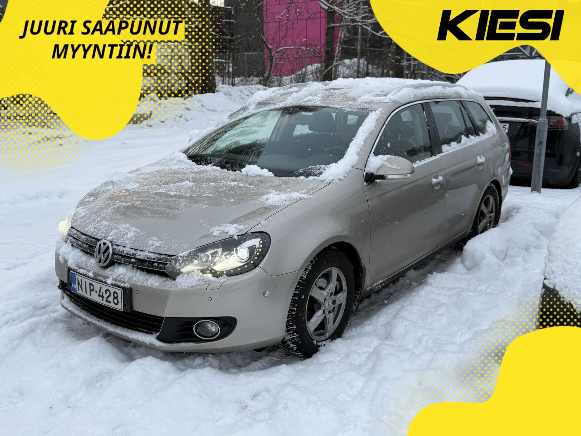 VOLKSWAGEN Golf 2012