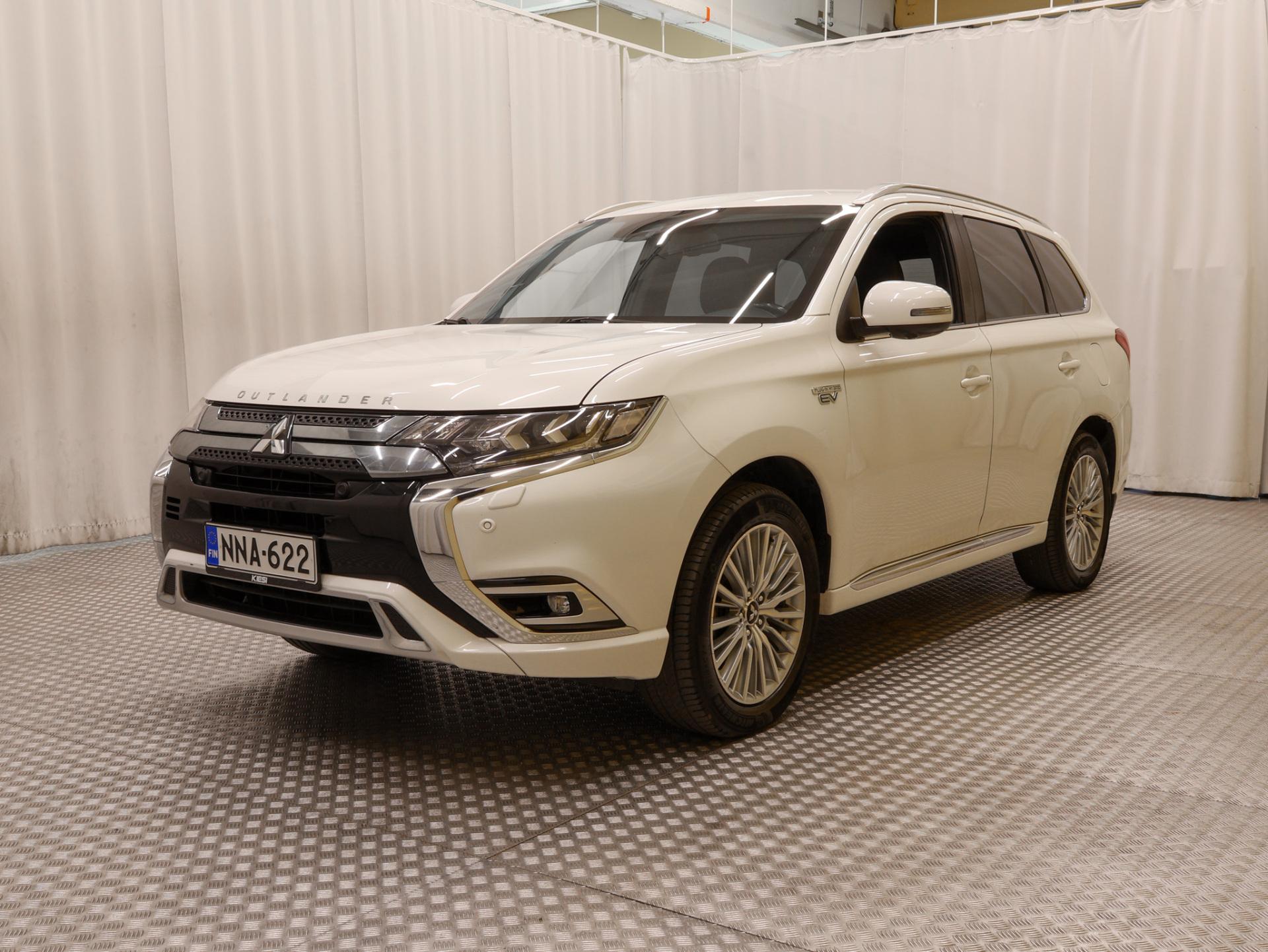 MITSUBISHI Outlander PHEV 2020