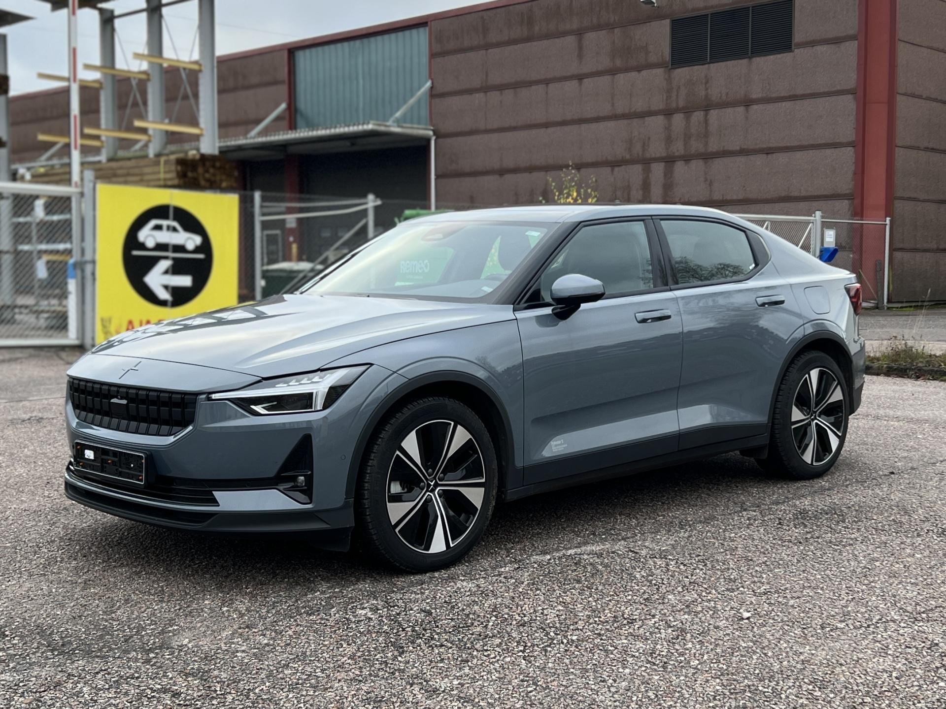 POLESTAR 2 2023