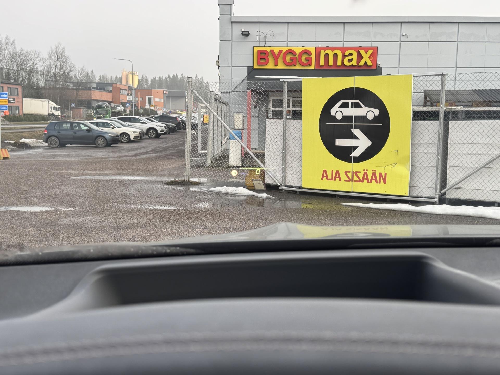 MERCEDES-BENZ EQS SUV 2023