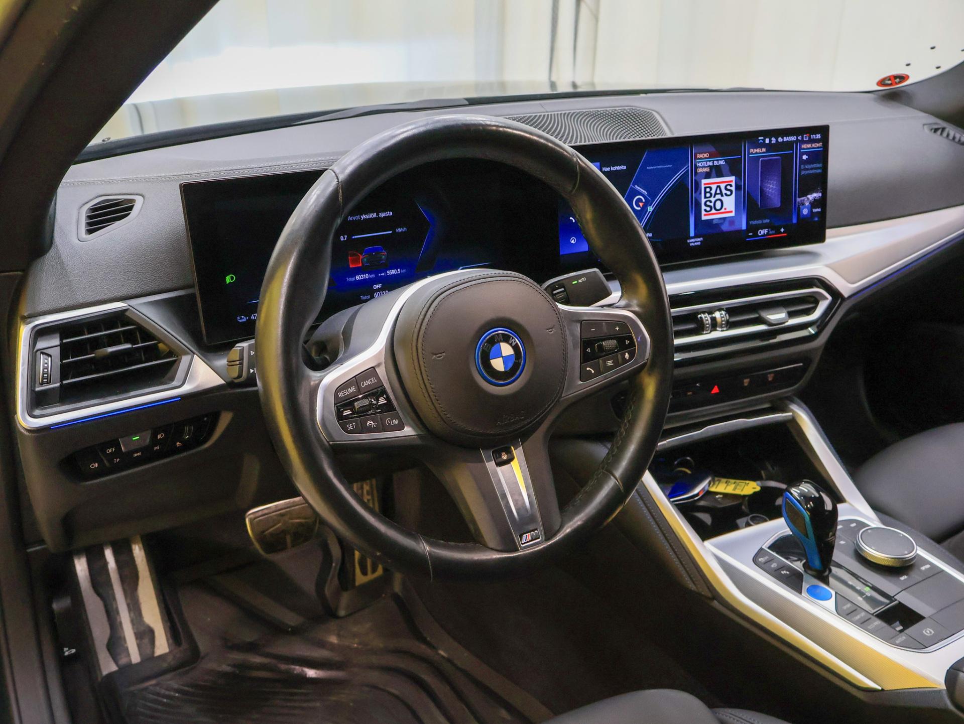 BMW i4 2023