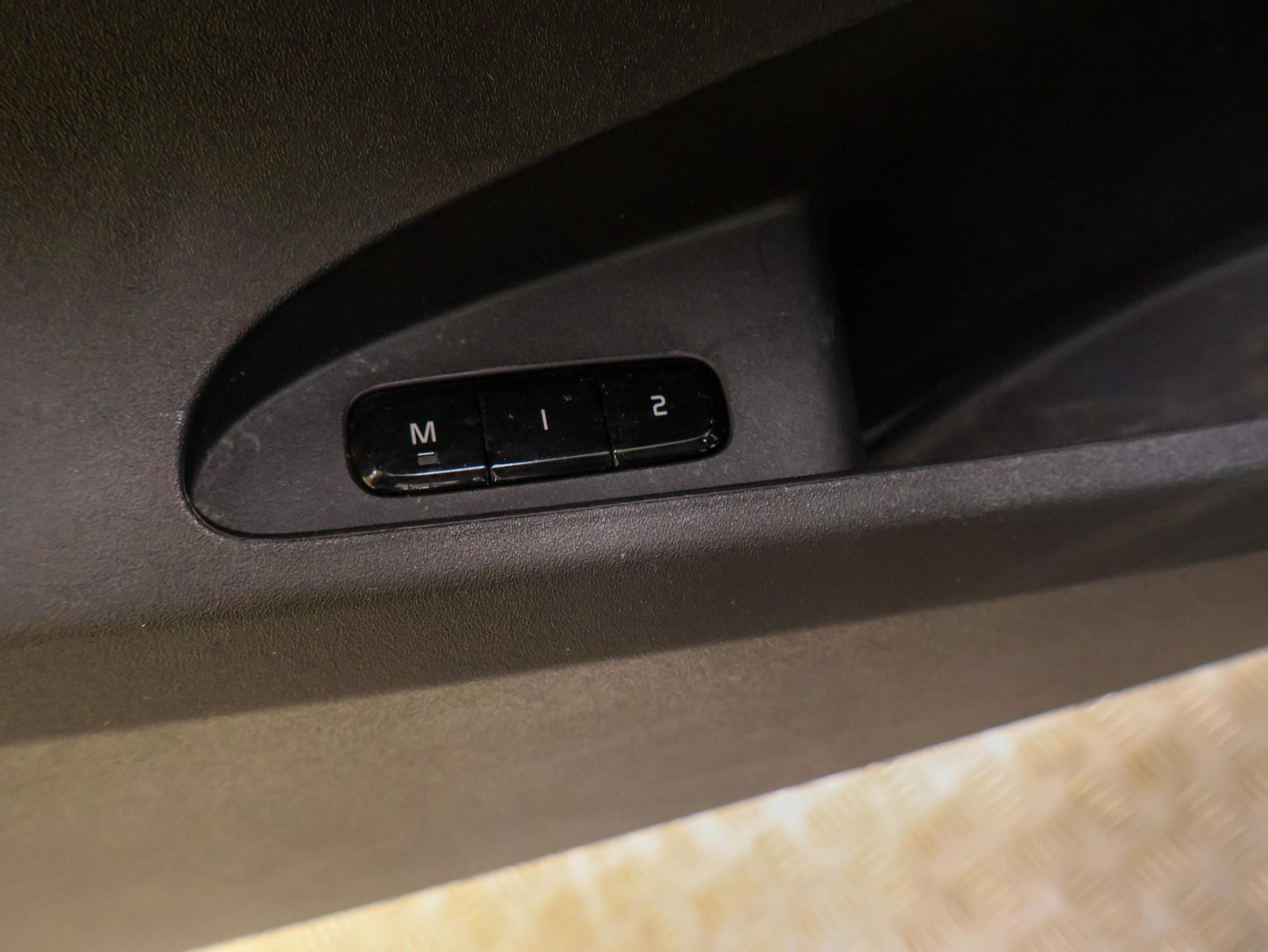 POLESTAR 2 2022