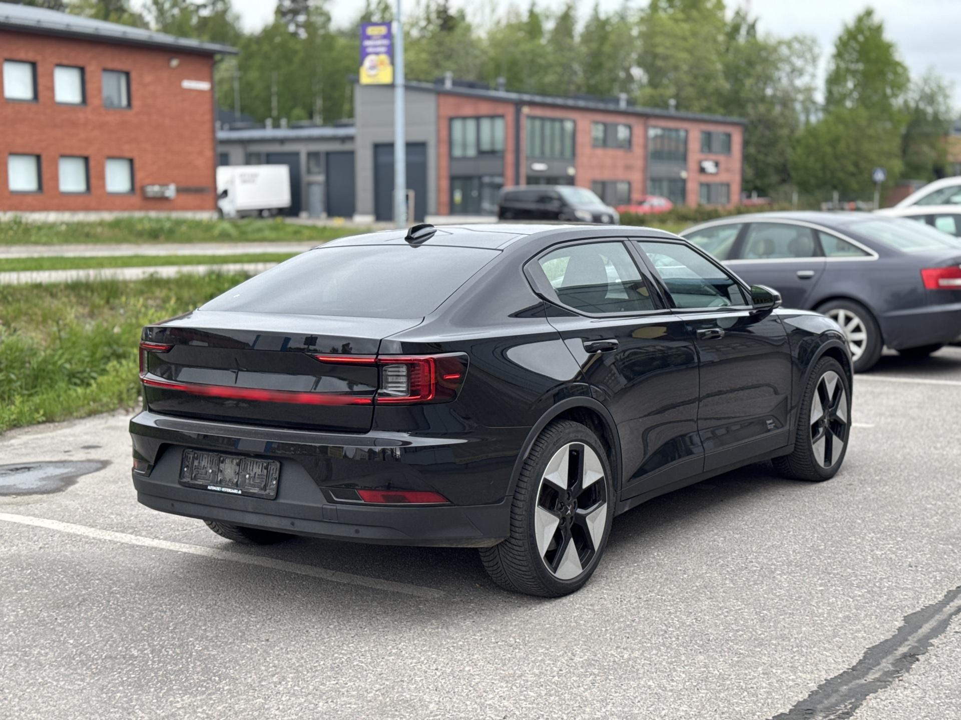 POLESTAR 2 2023