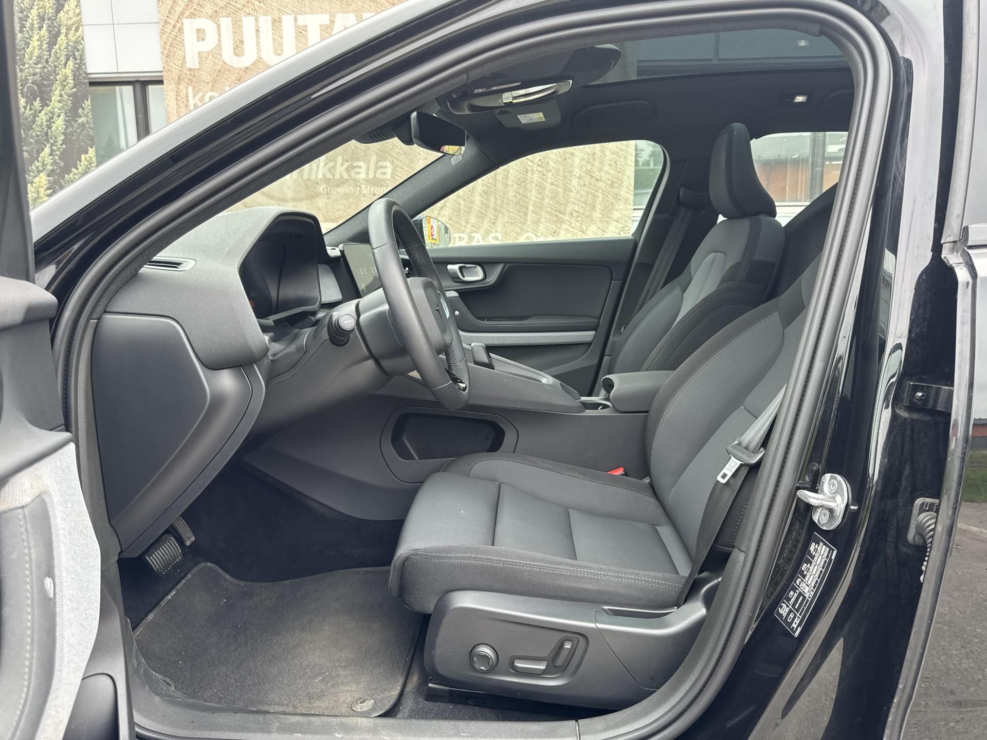 POLESTAR 2 2023