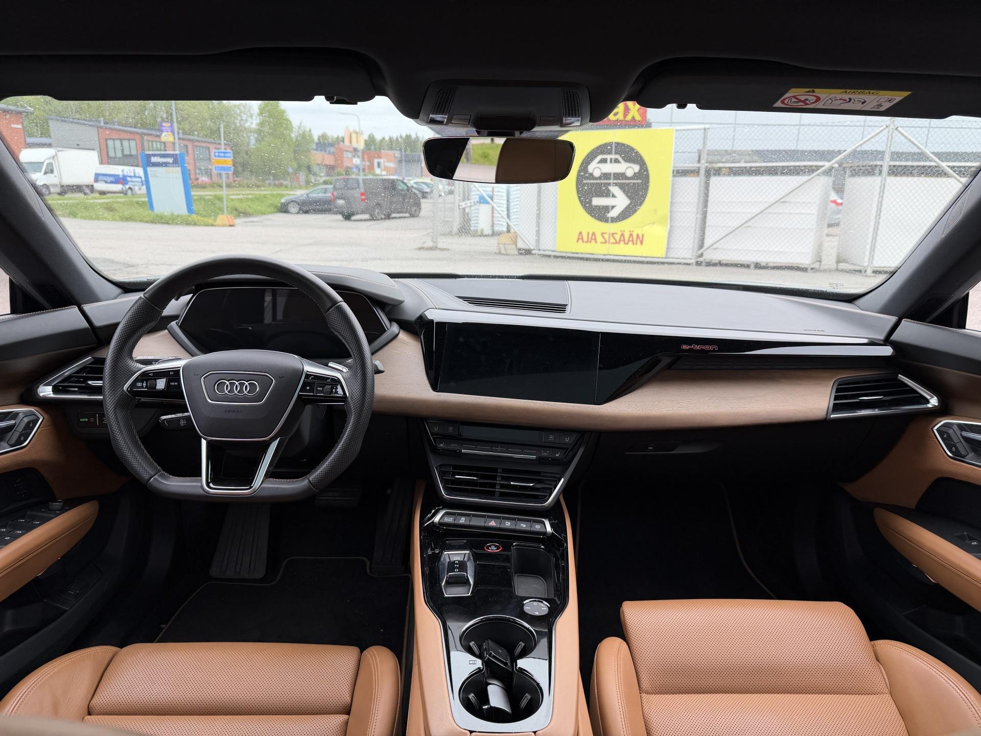 AUDI e-tron GT 2022
