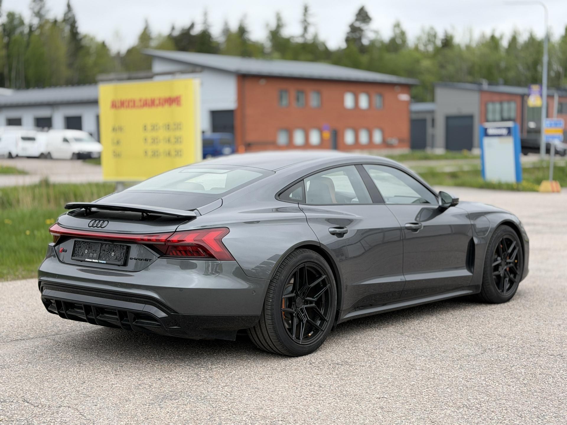 AUDI e-tron GT 2022
