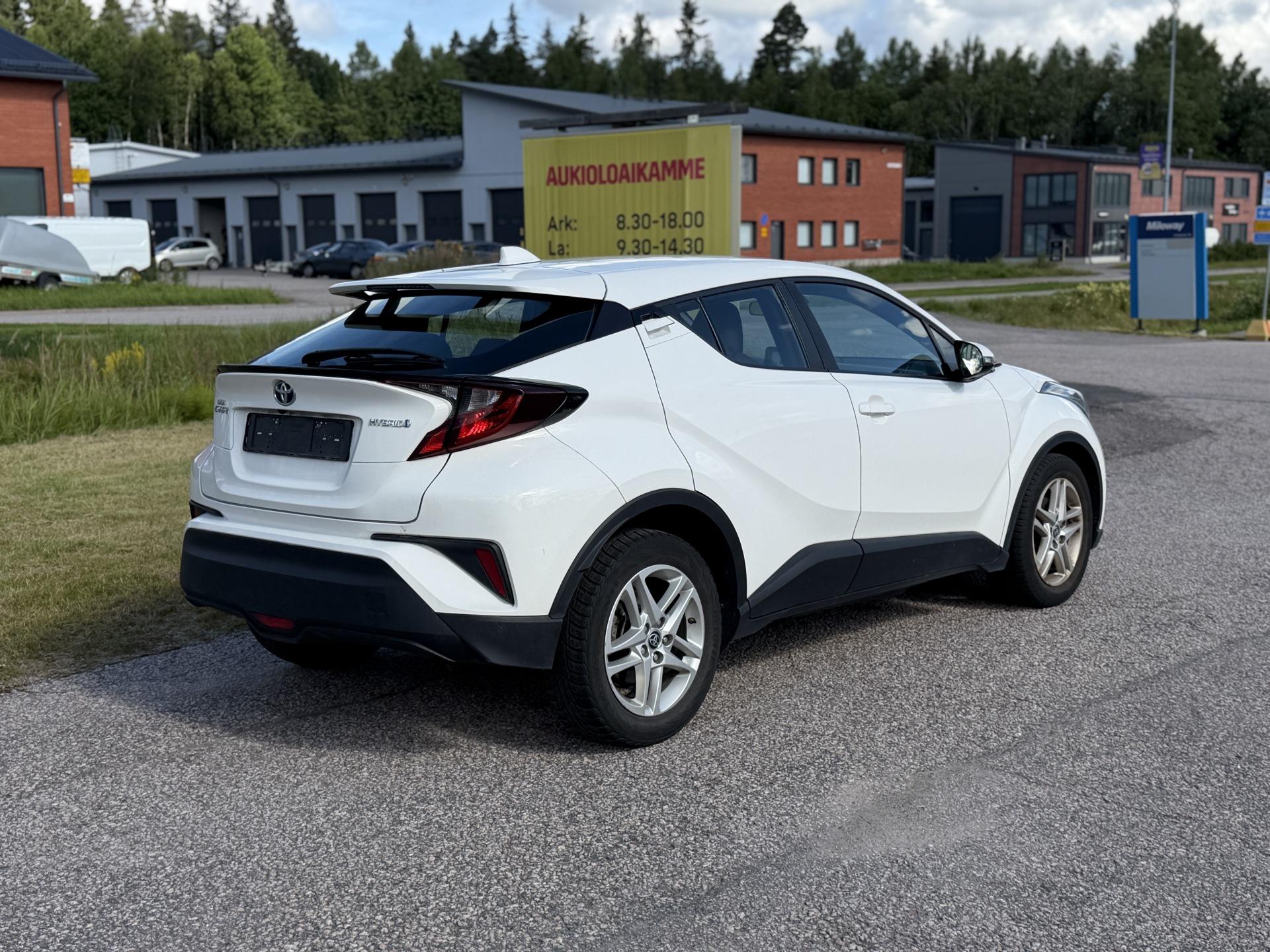TOYOTA C-HR 2022