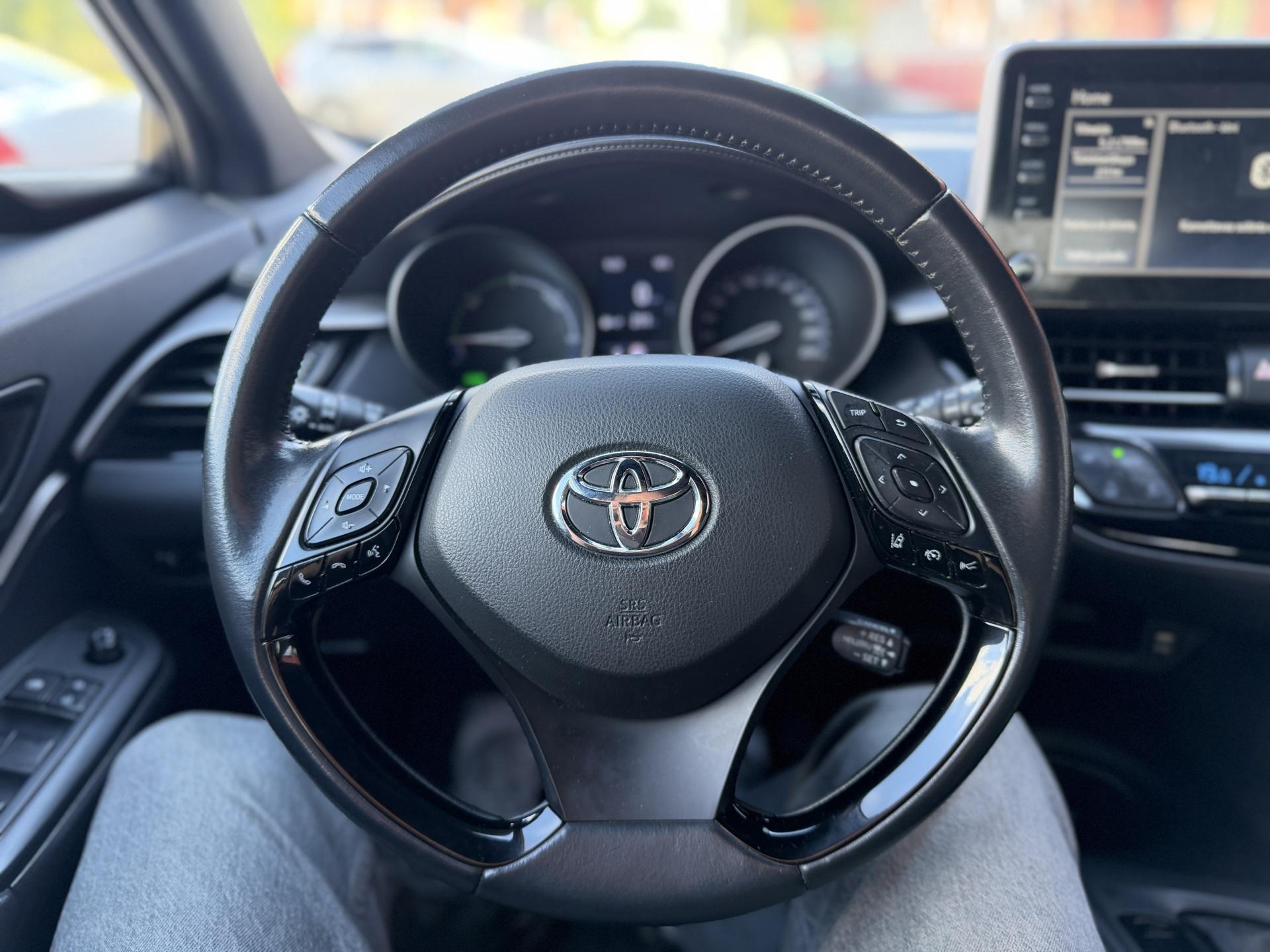 TOYOTA C-HR 2022