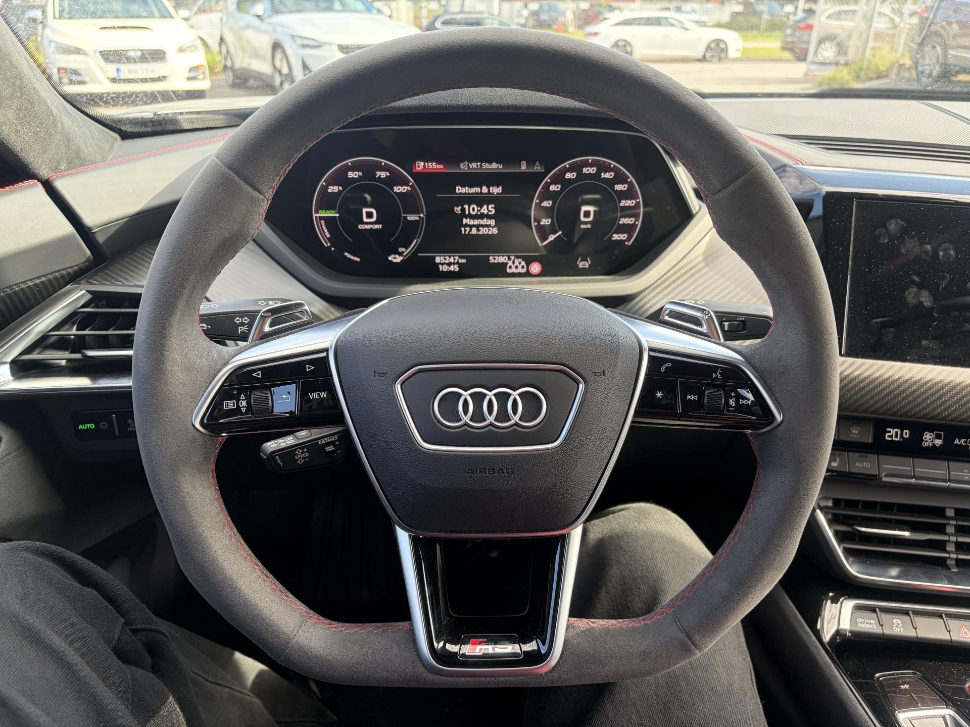 AUDI e-tron GT RS 2022