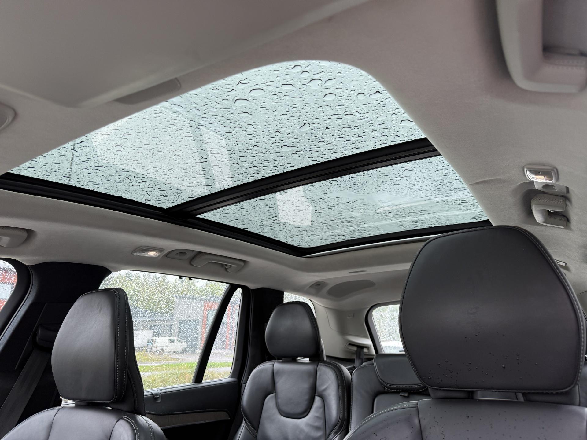 VOLVO XC90 2024