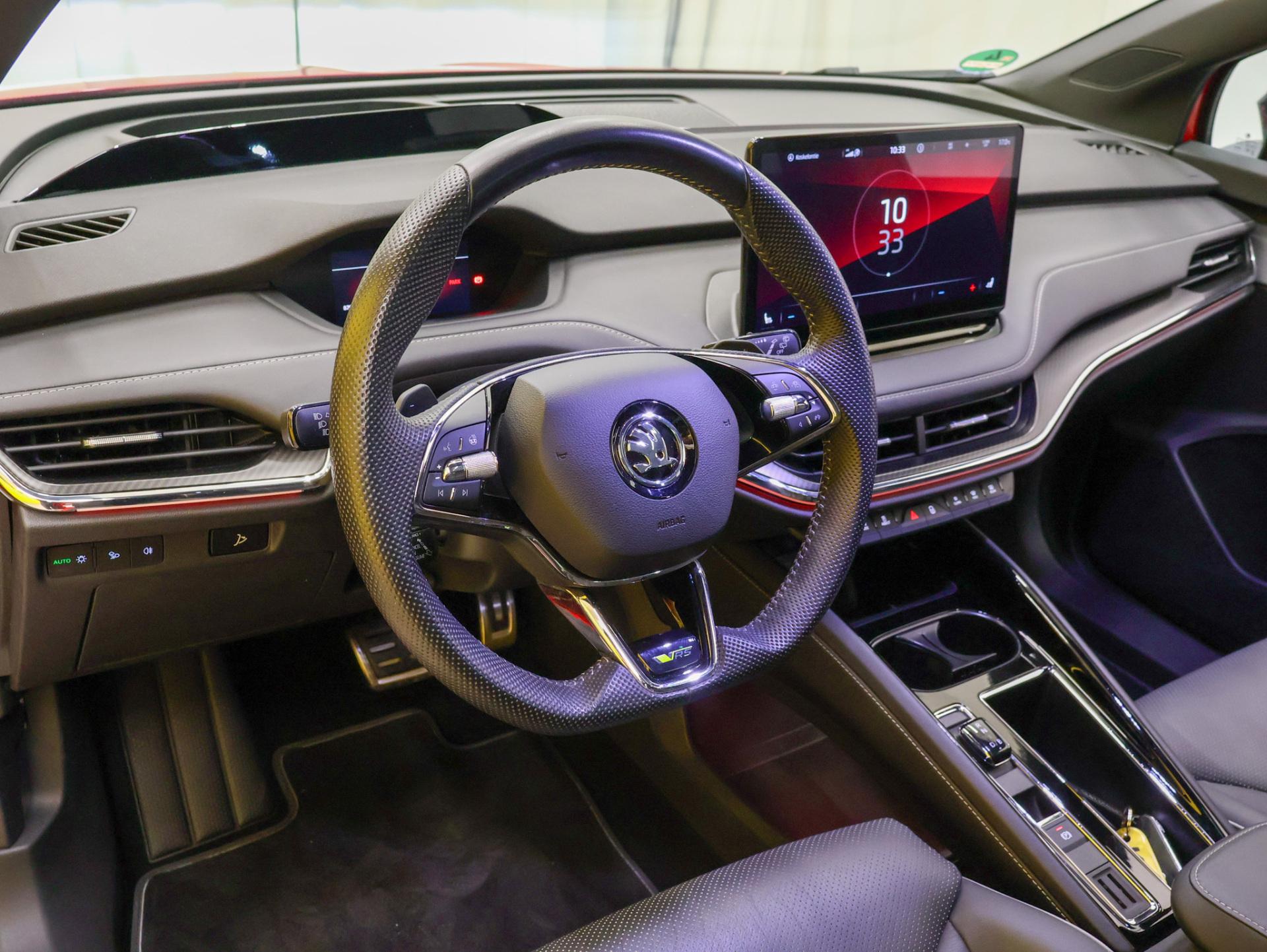 SKODA Enyaq 2023