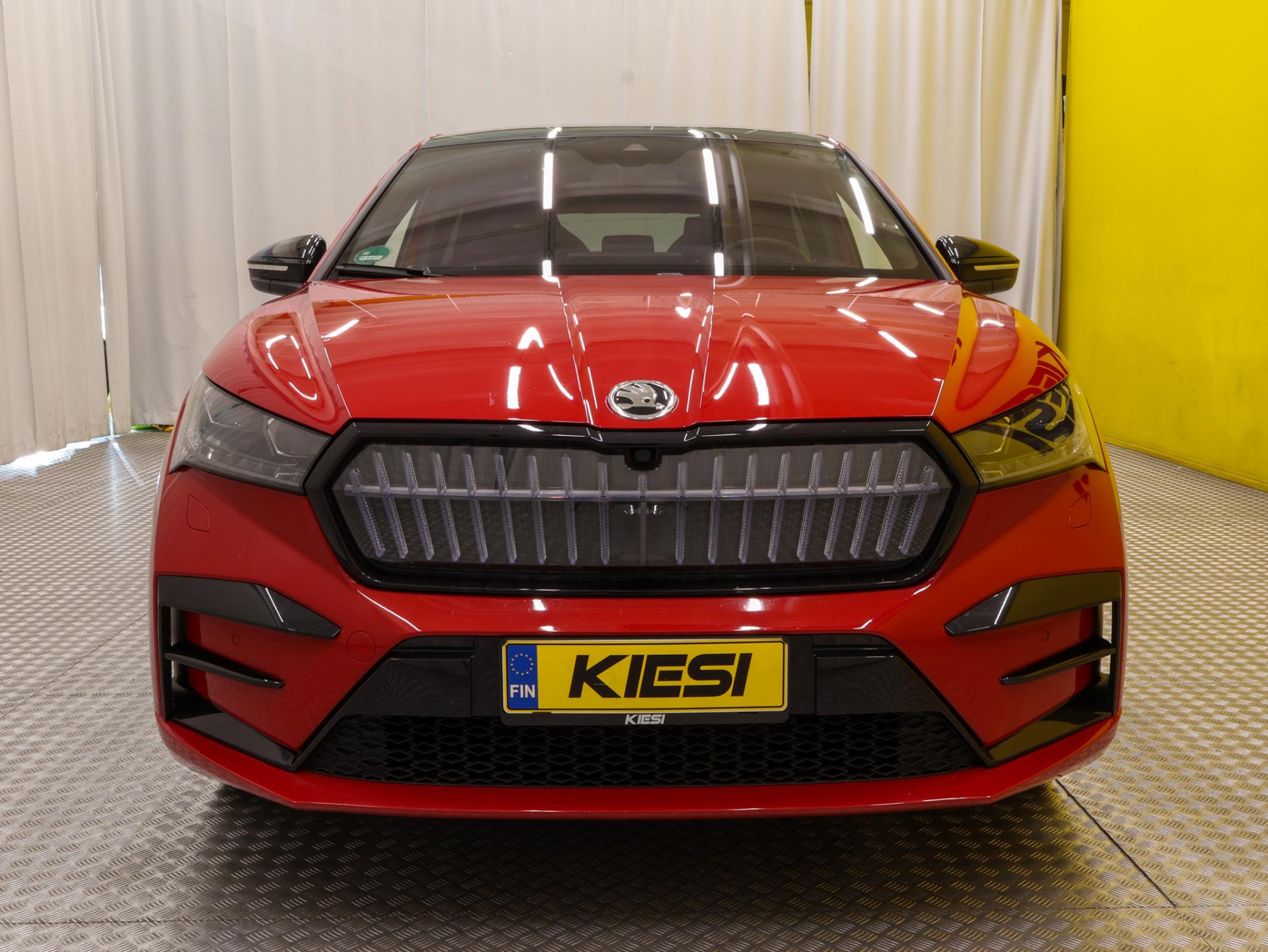 SKODA Enyaq 2023