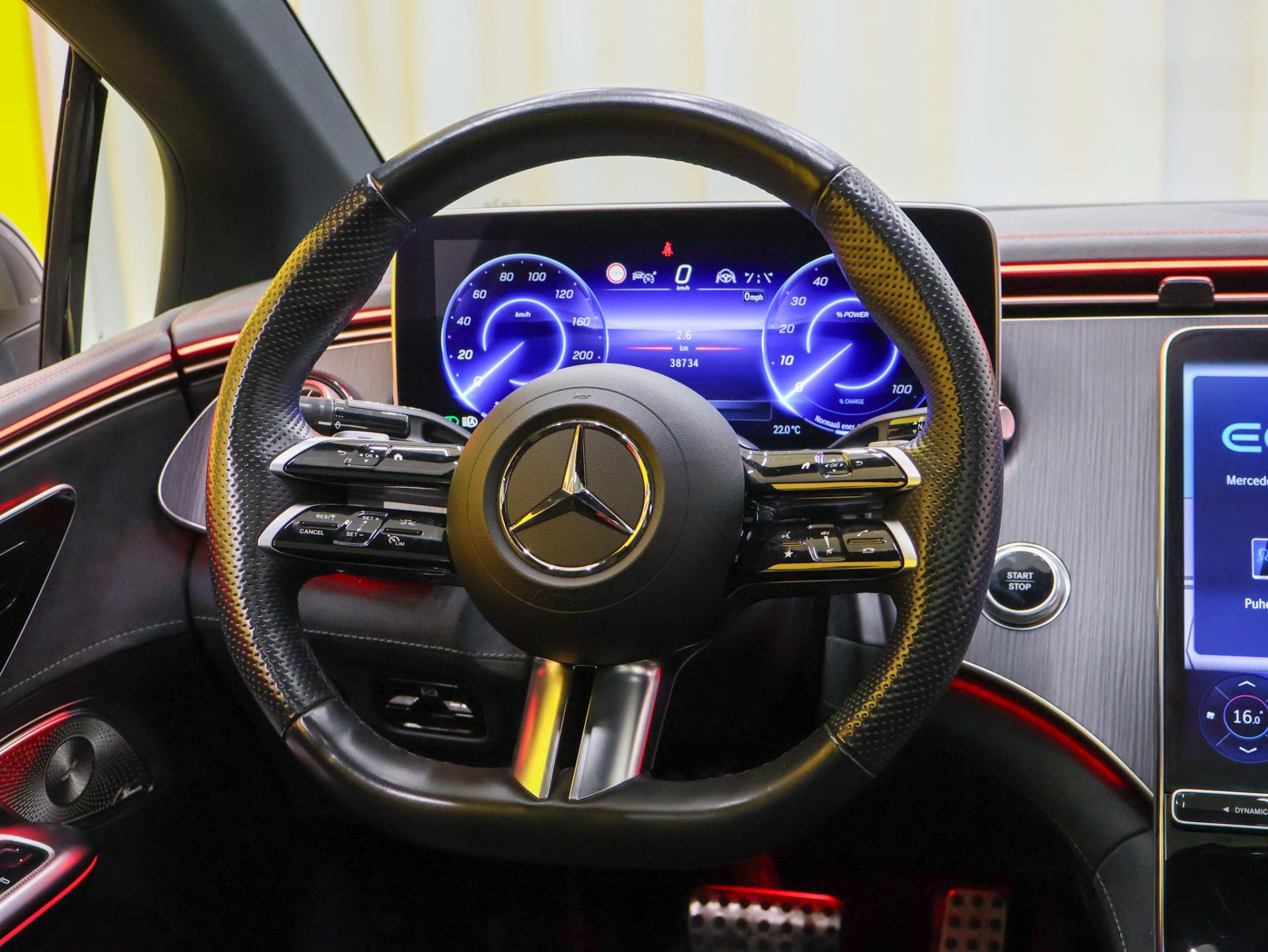 MERCEDES-BENZ EQE 2023