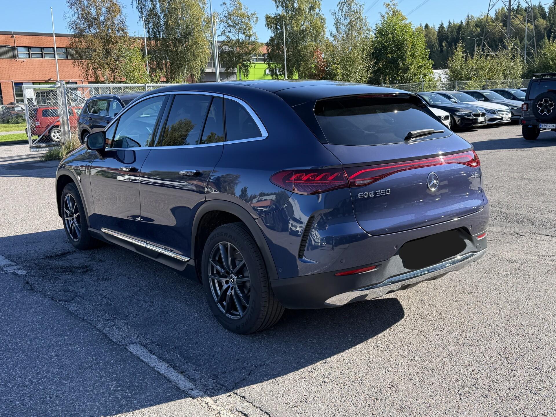 MERCEDES-BENZ EQE SUV 2024