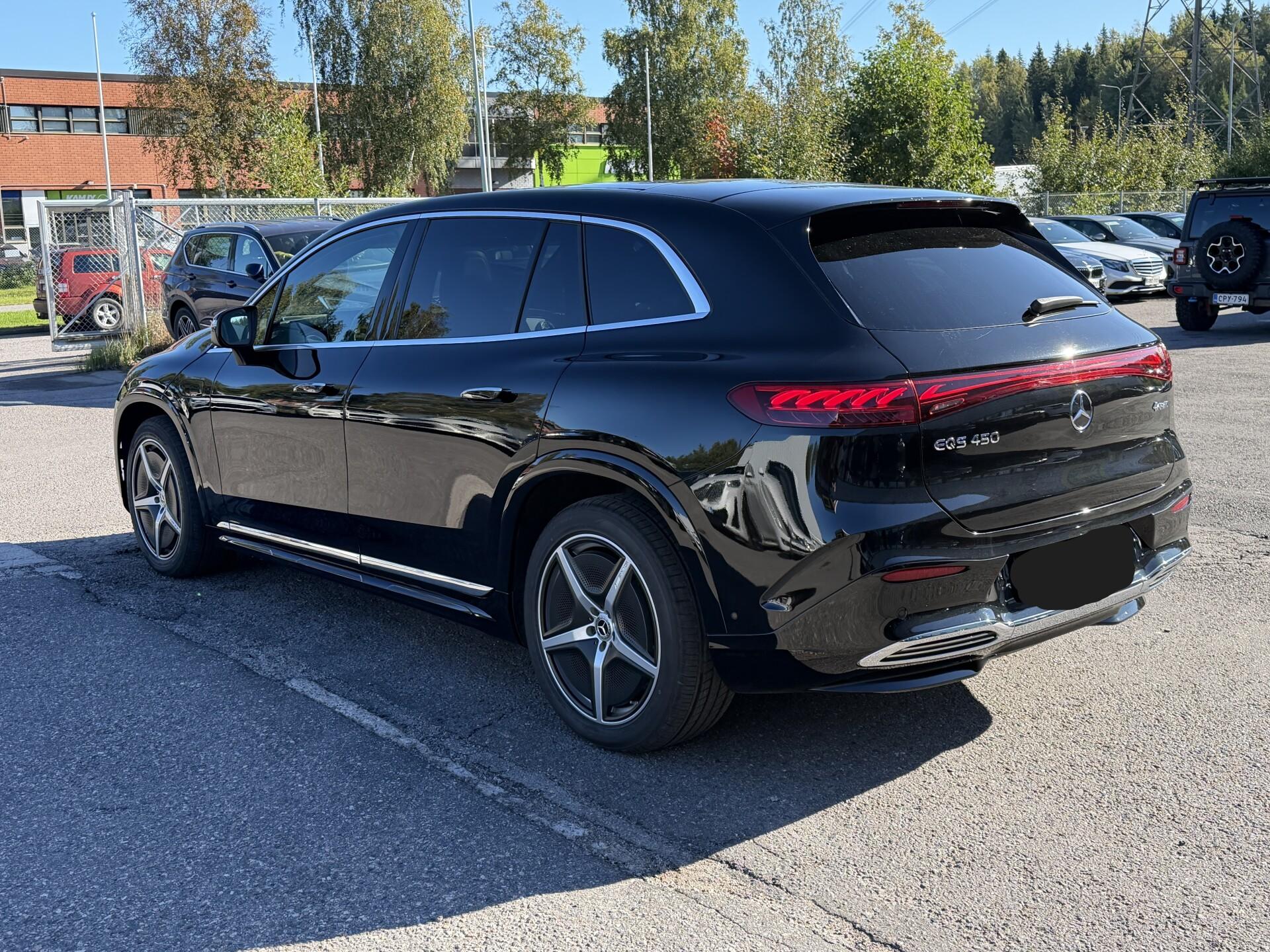 MERCEDES-BENZ EQS SUV 2023