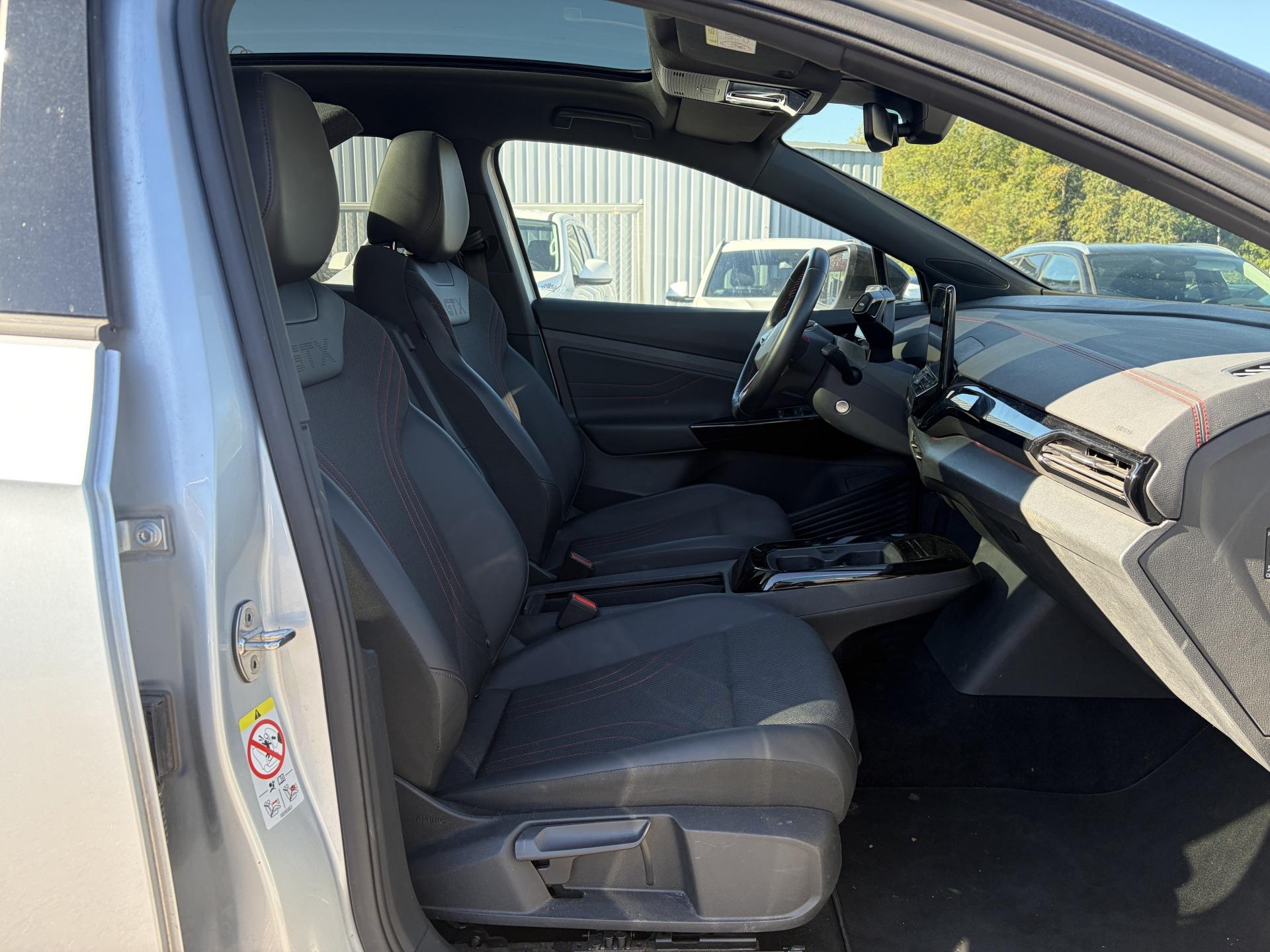 VOLKSWAGEN ID.4 2023