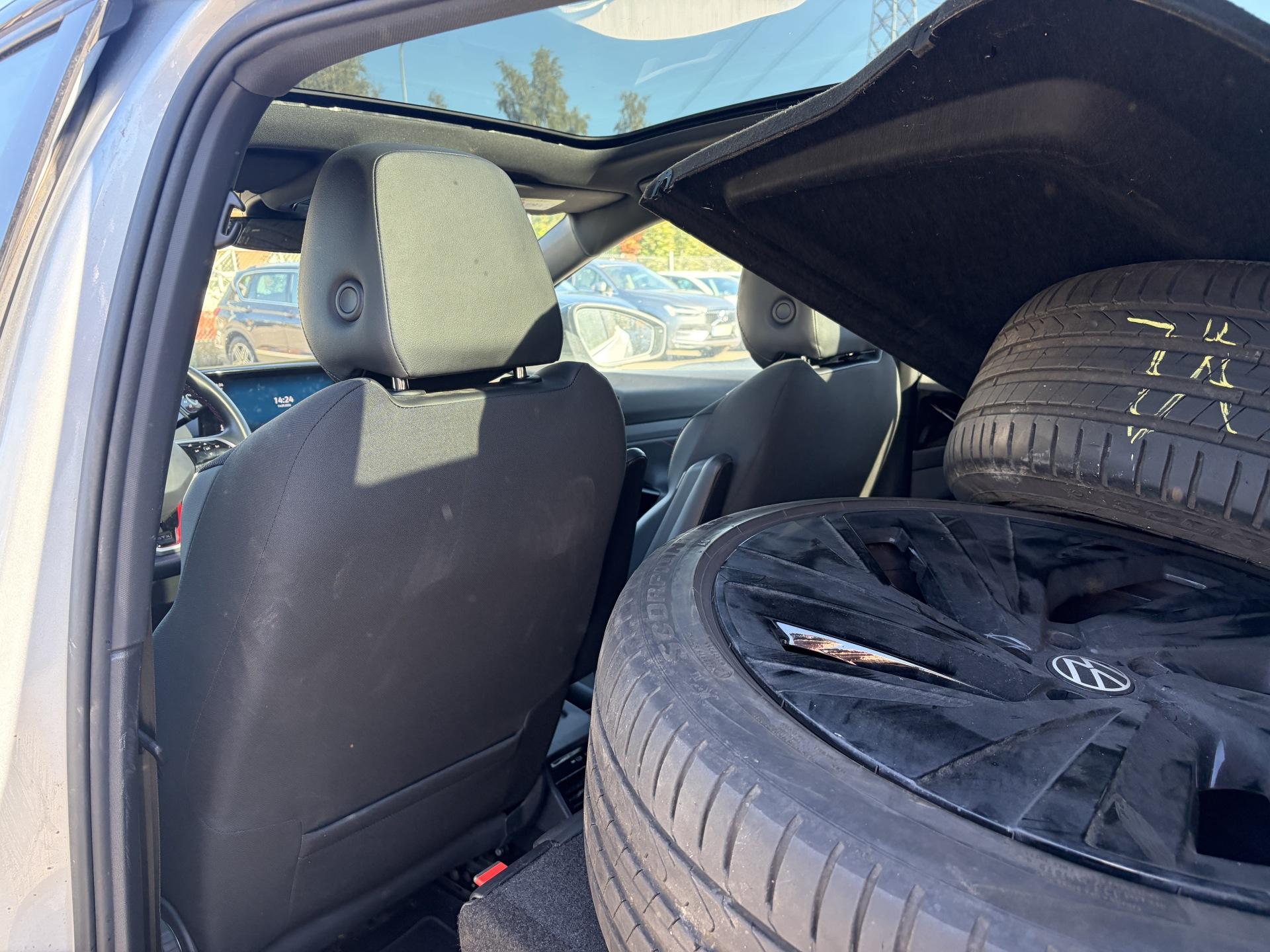 VOLKSWAGEN ID.4 2023