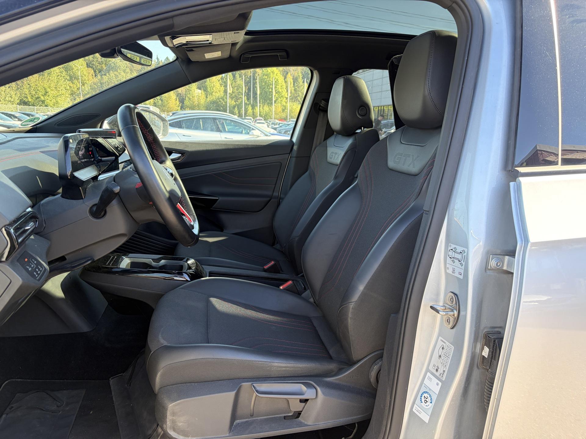 VOLKSWAGEN ID.4 2023