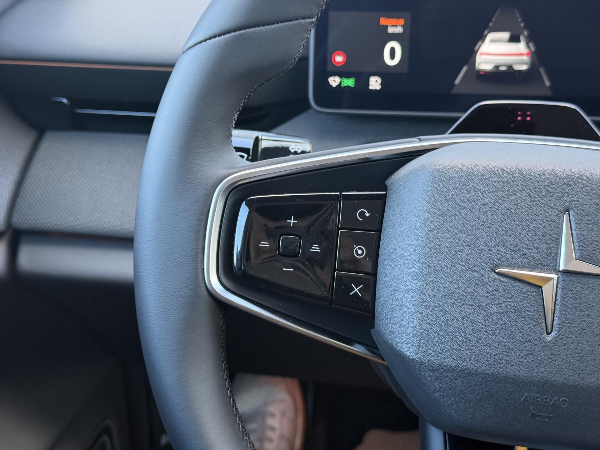 POLESTAR 4 2026