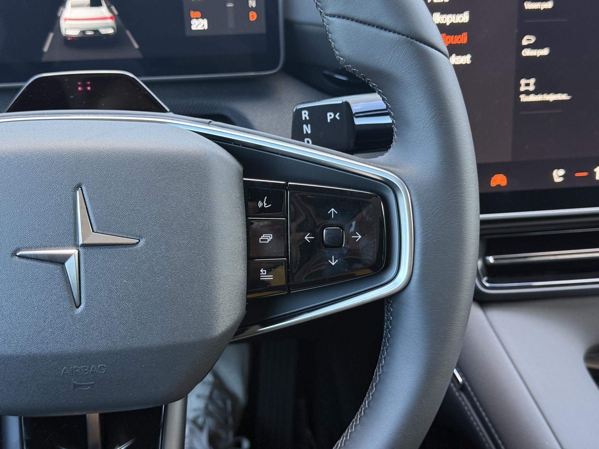 POLESTAR 4 2026