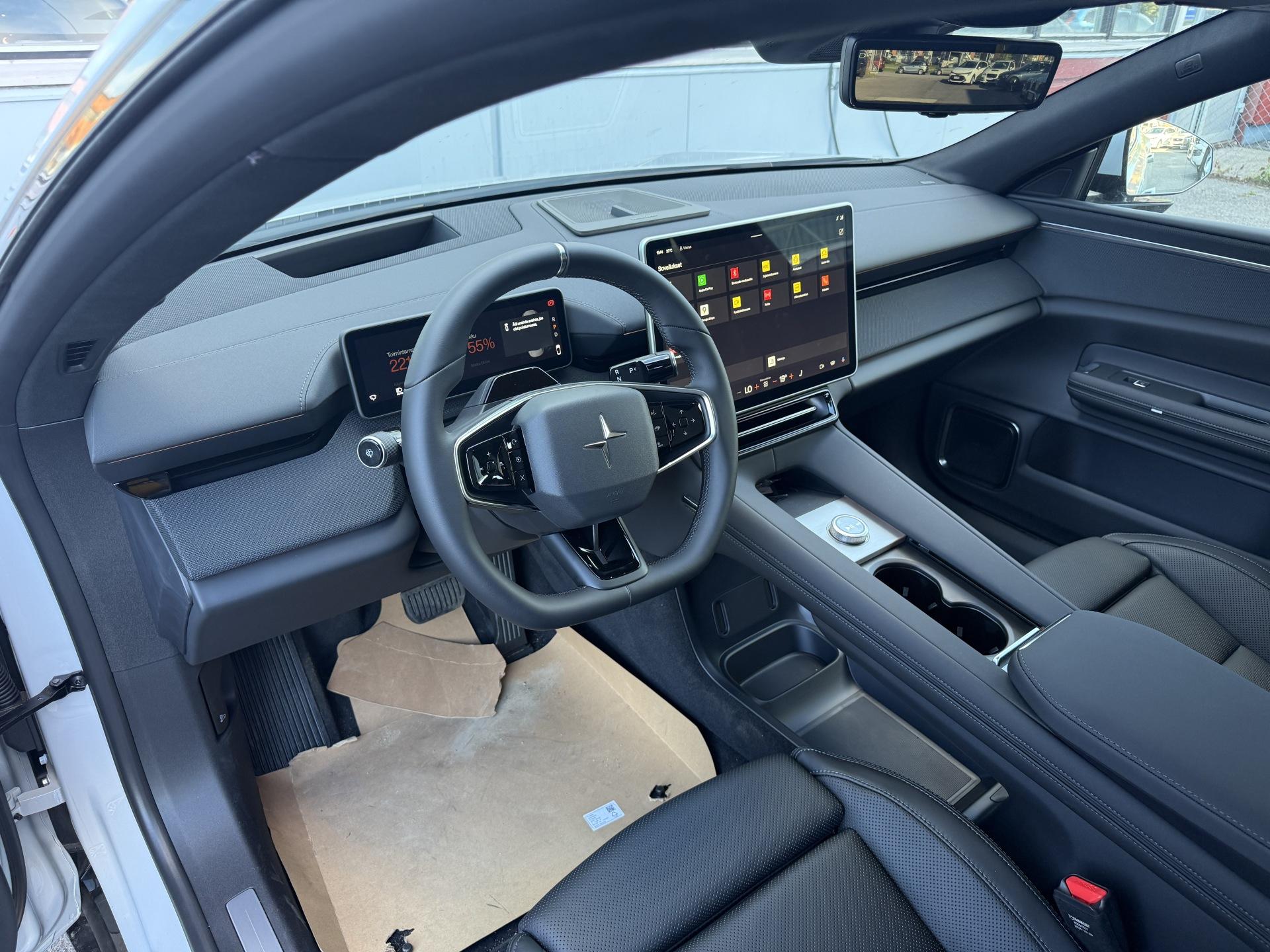 POLESTAR 4 2026