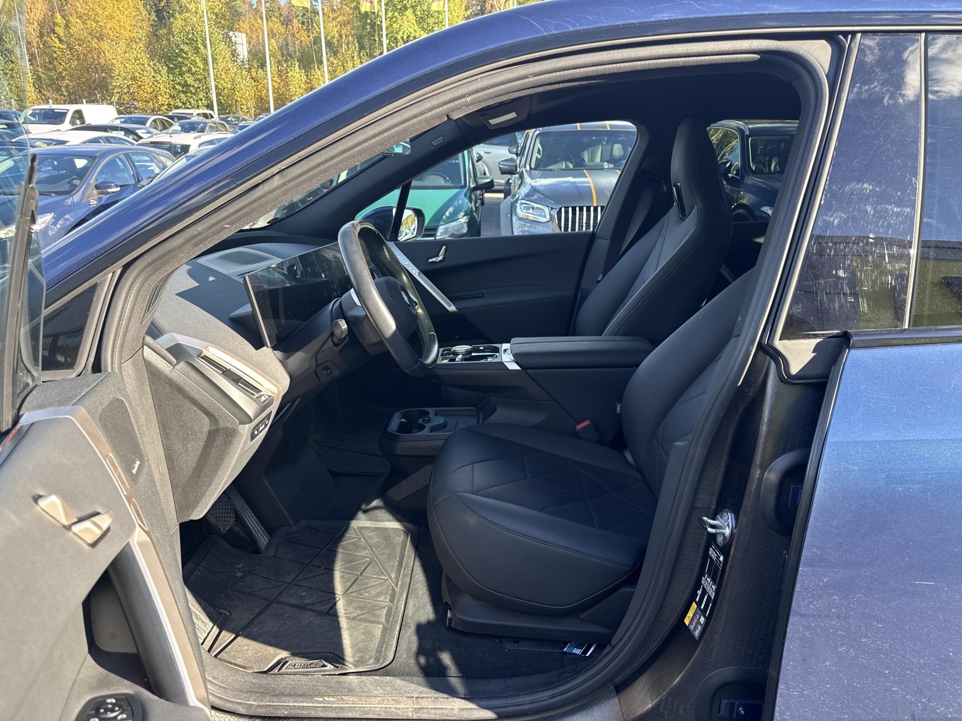 BMW iX 2023