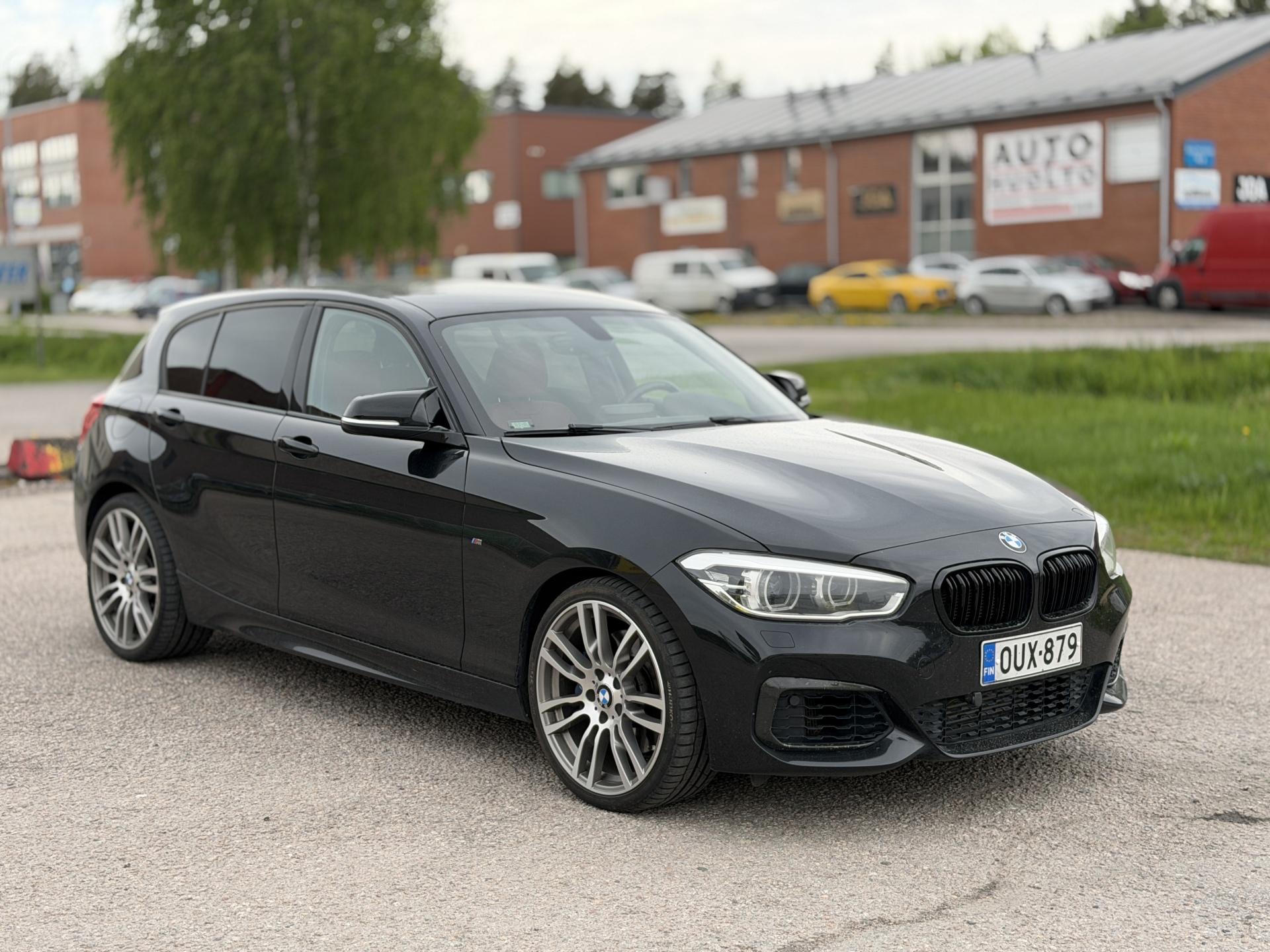 BMW M135i 2016