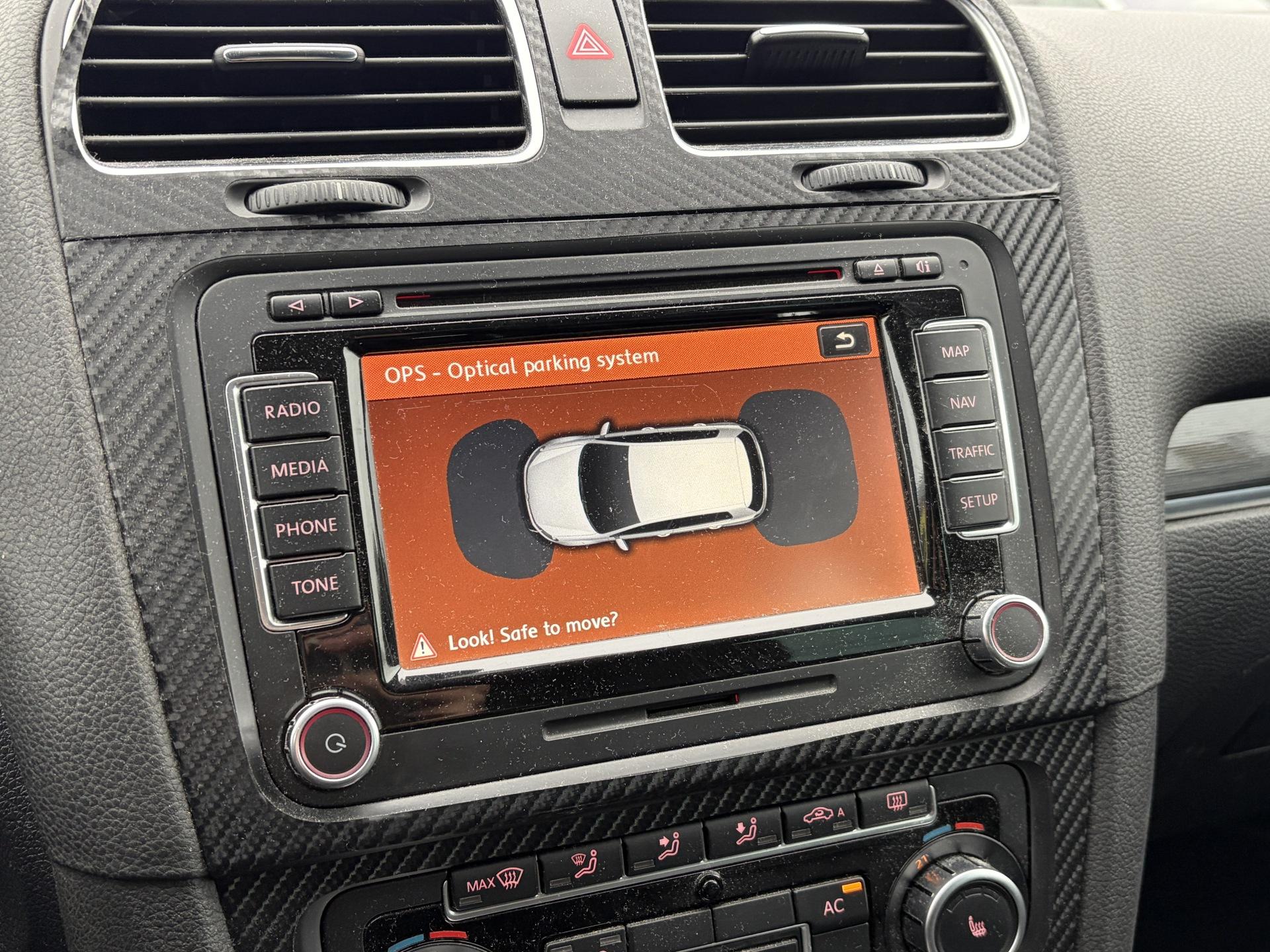 VOLKSWAGEN Golf 2009