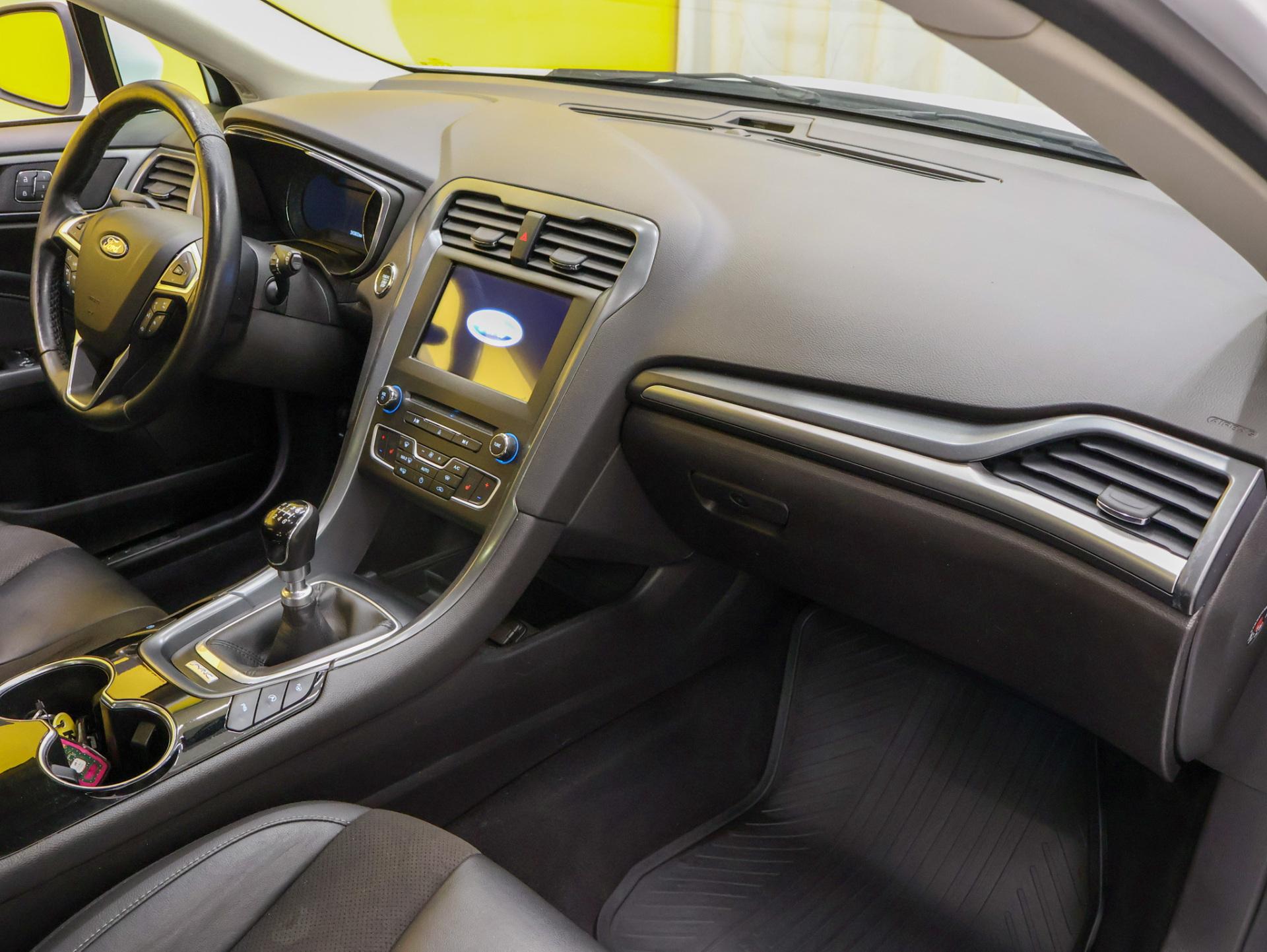 FORD Mondeo 2016