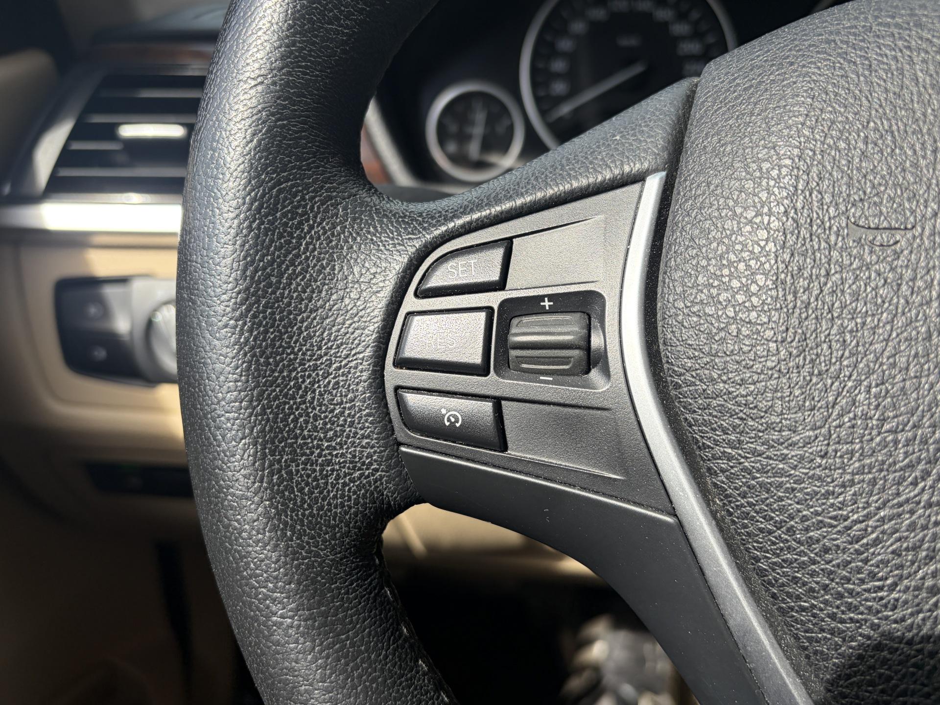 BMW 320 2014