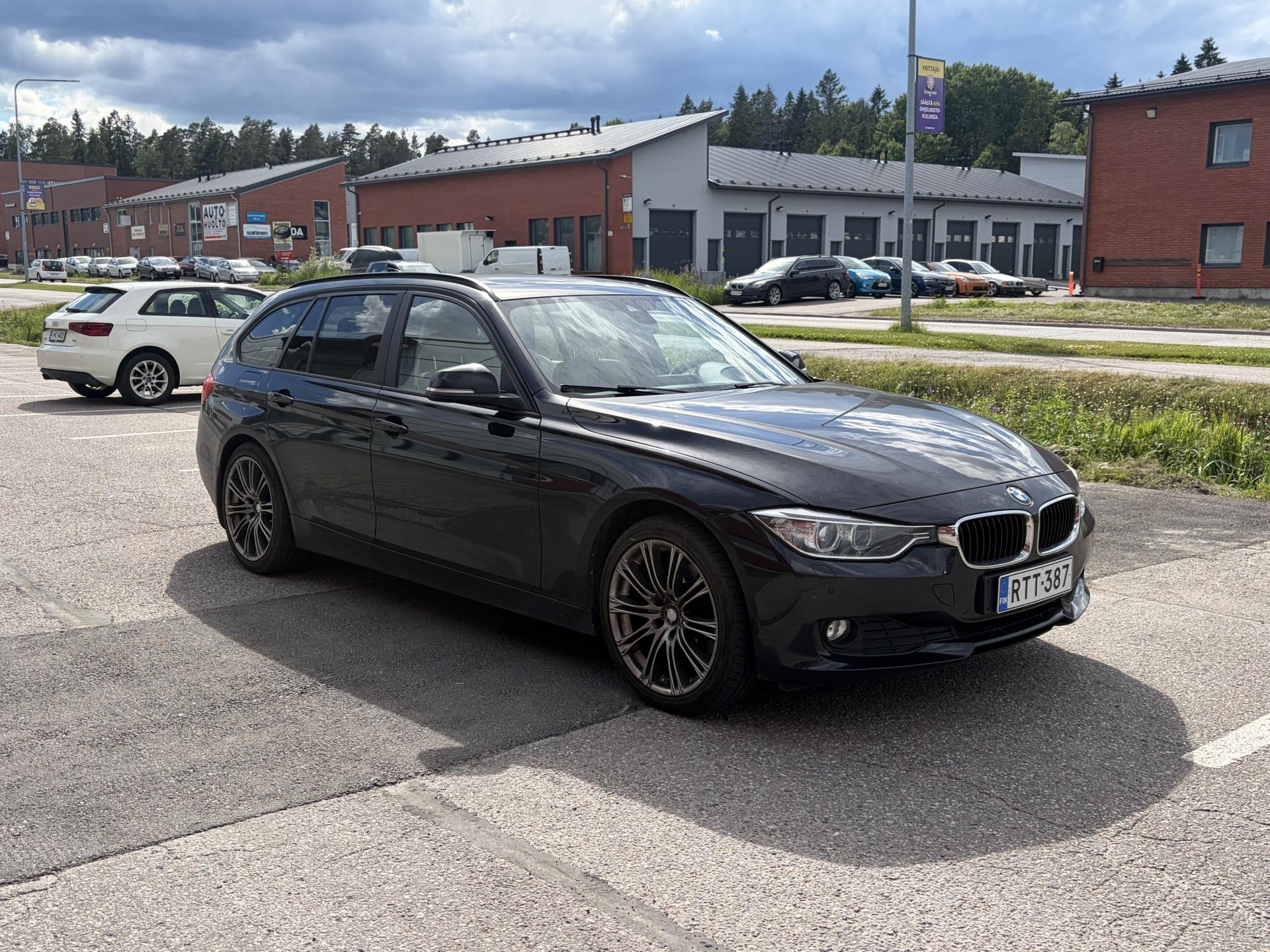 BMW 320 2014