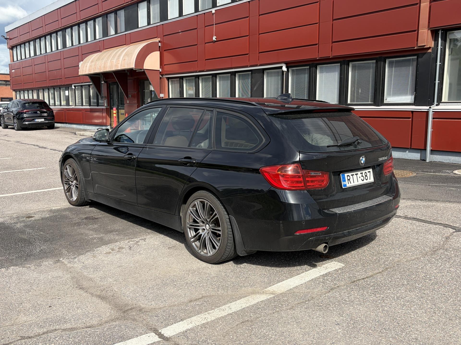 BMW 320 2014