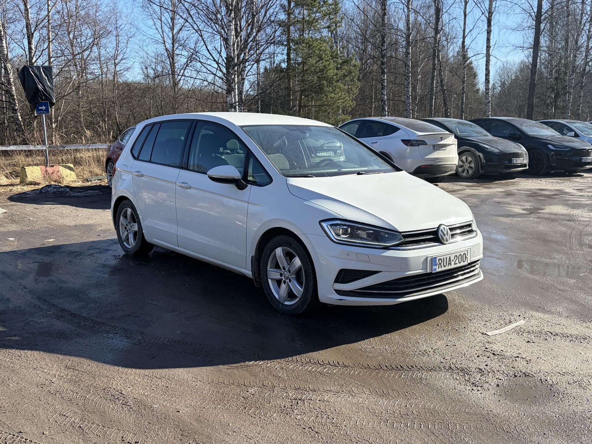 VOLKSWAGEN Golf Sportsvan 2019