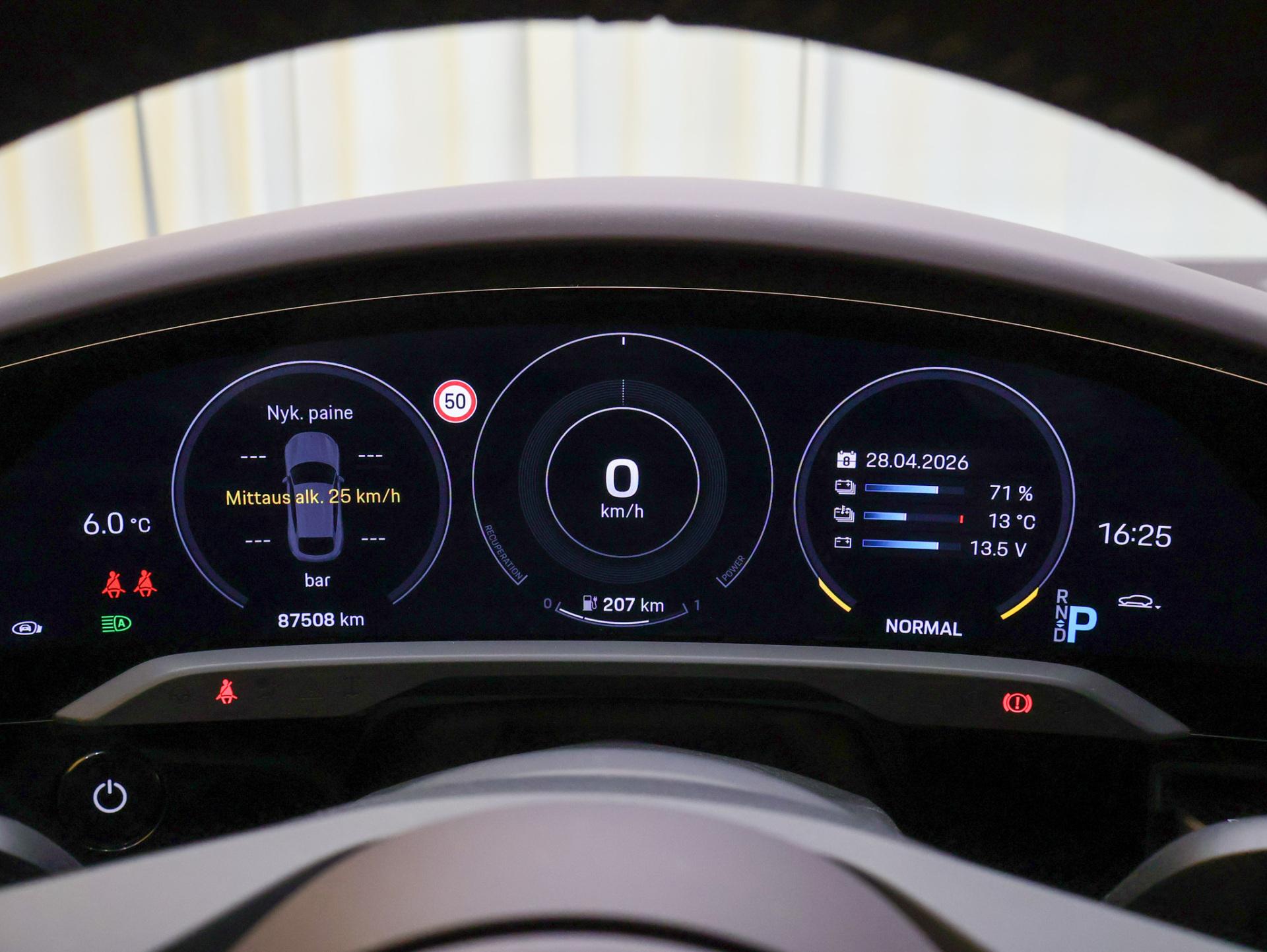 PORSCHE Taycan 2021