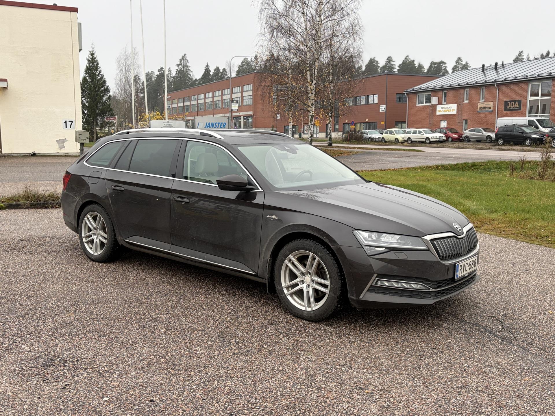 SKODA Superb 2020