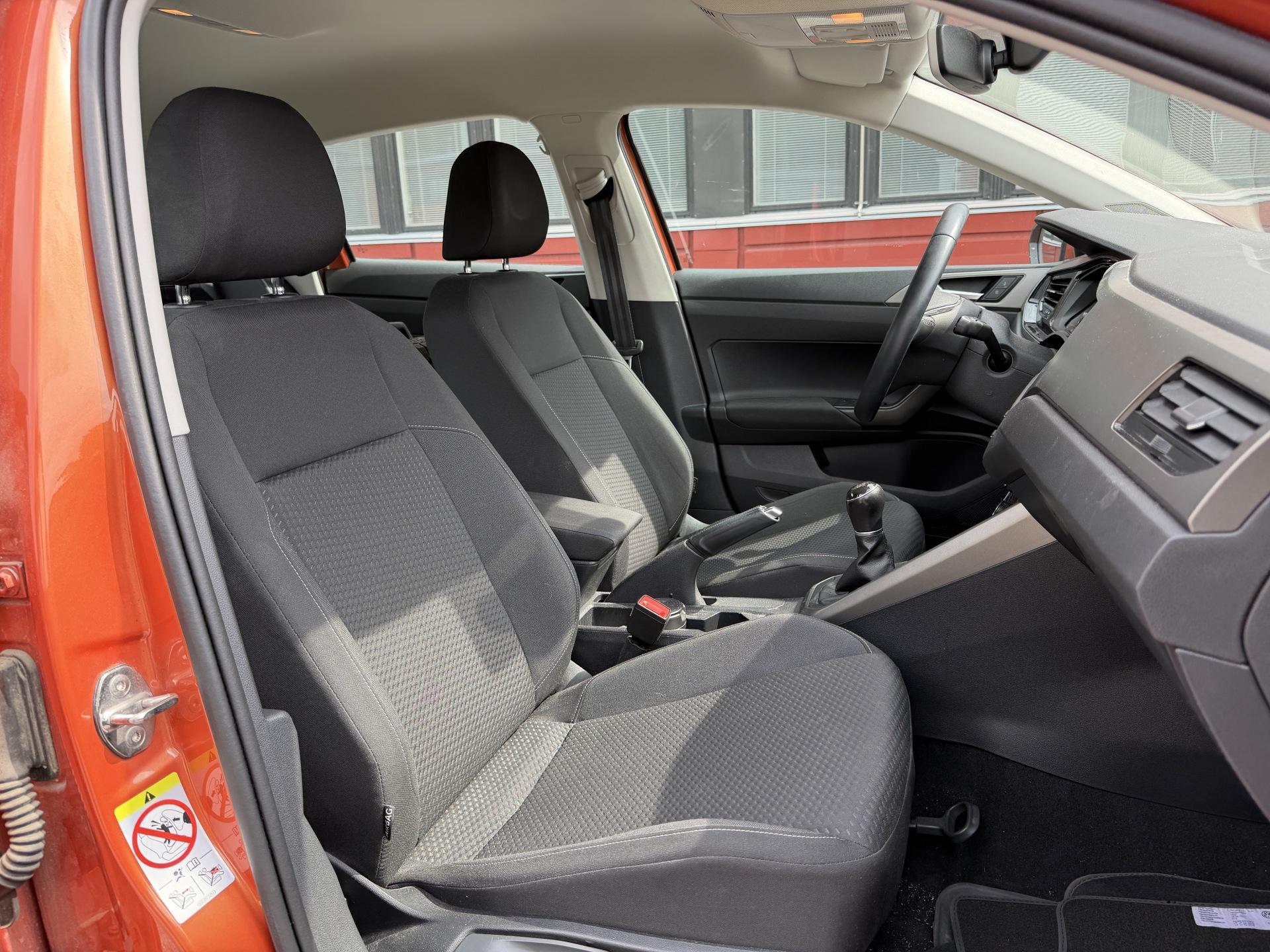 VOLKSWAGEN Polo 2018
