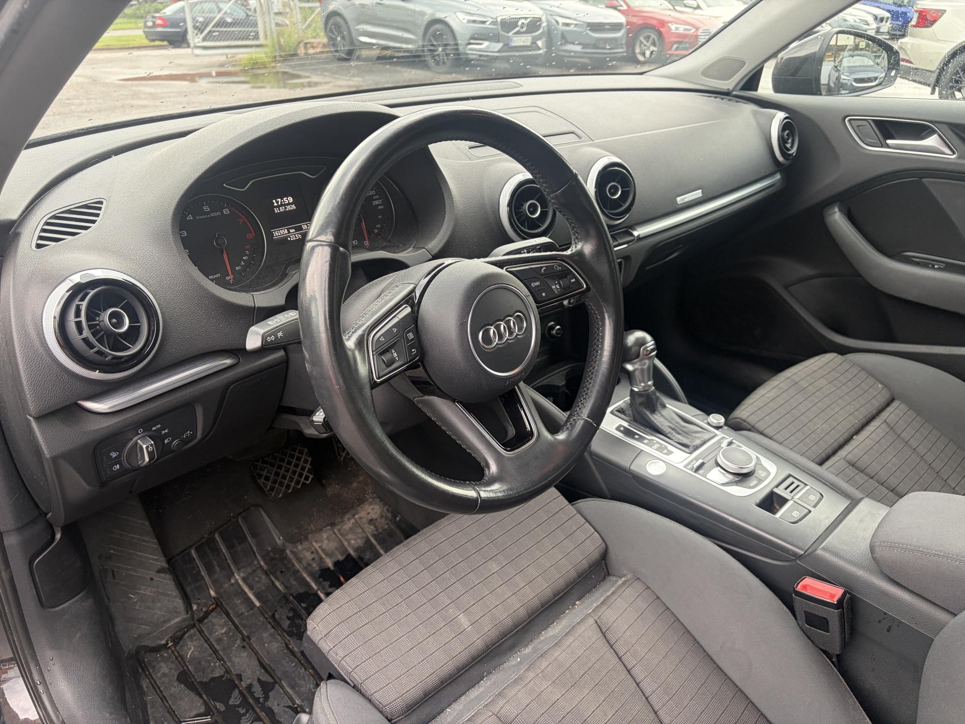 AUDI A3 2017