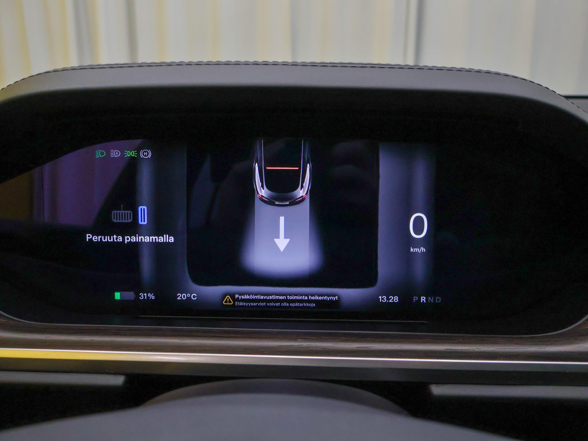 TESLA Model S 2023