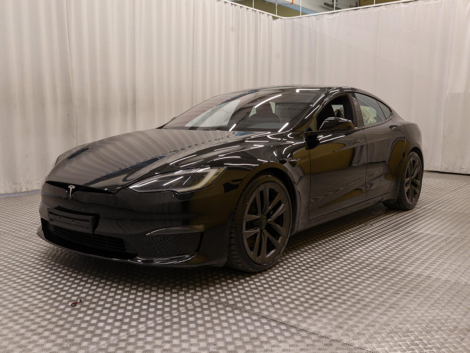 TESLA Model S 2023