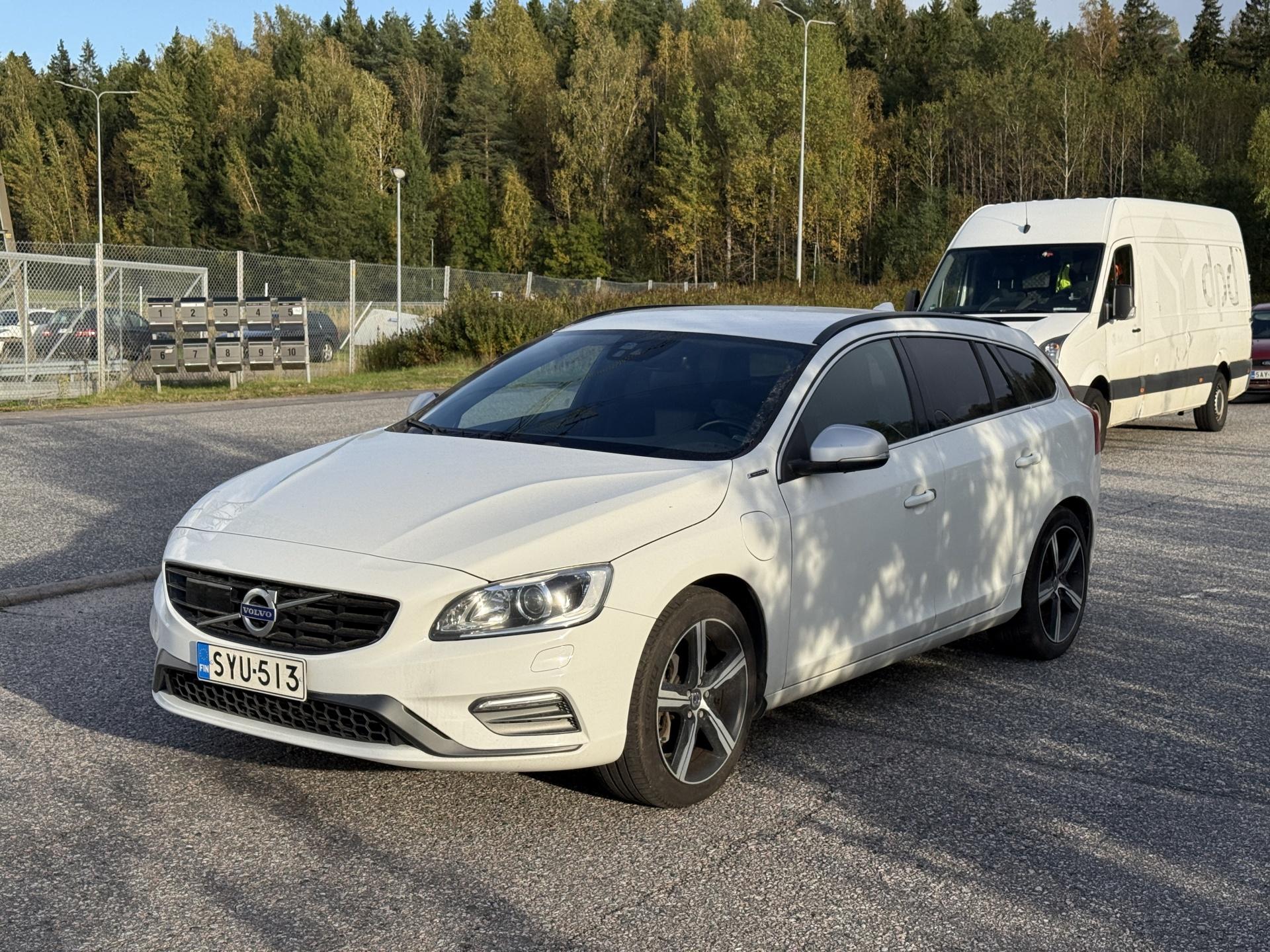 VOLVO V60 2017