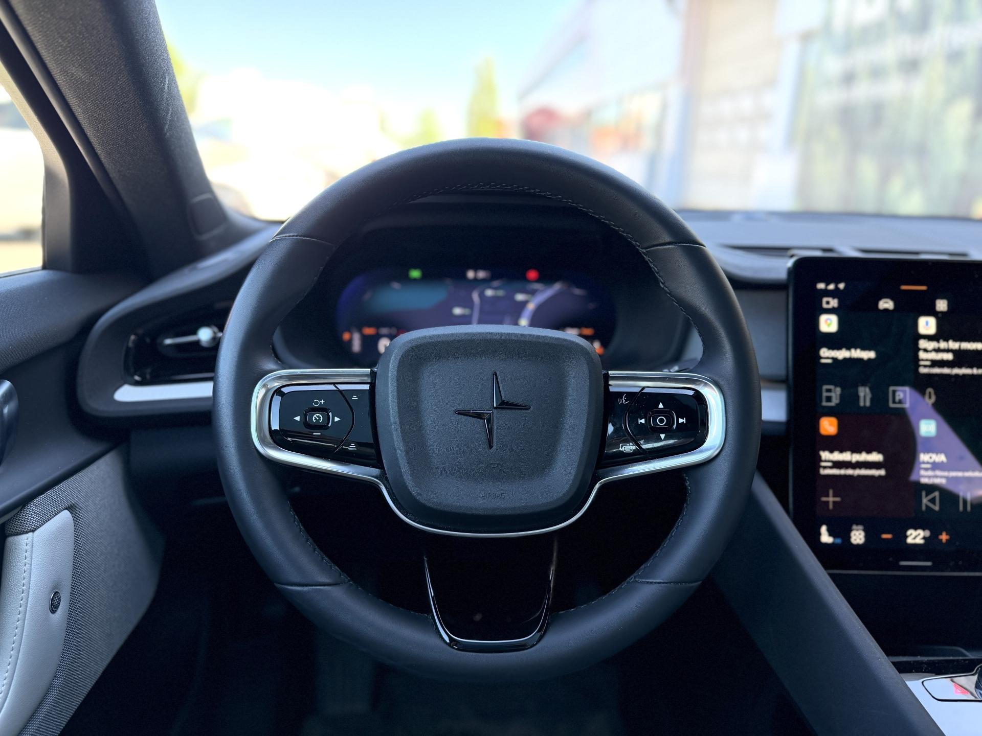 POLESTAR 2 2024