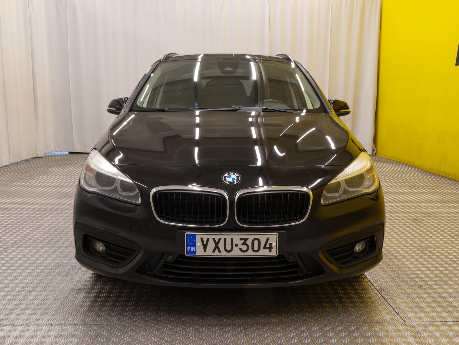 BMW 218 2015